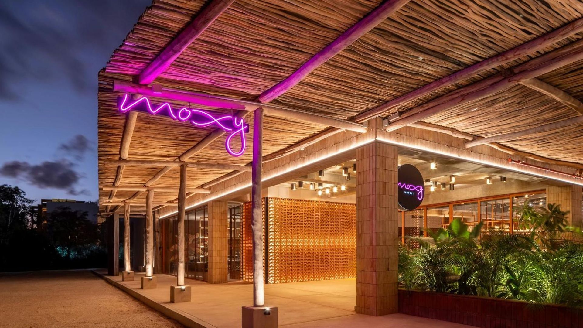 Hotel Moxy