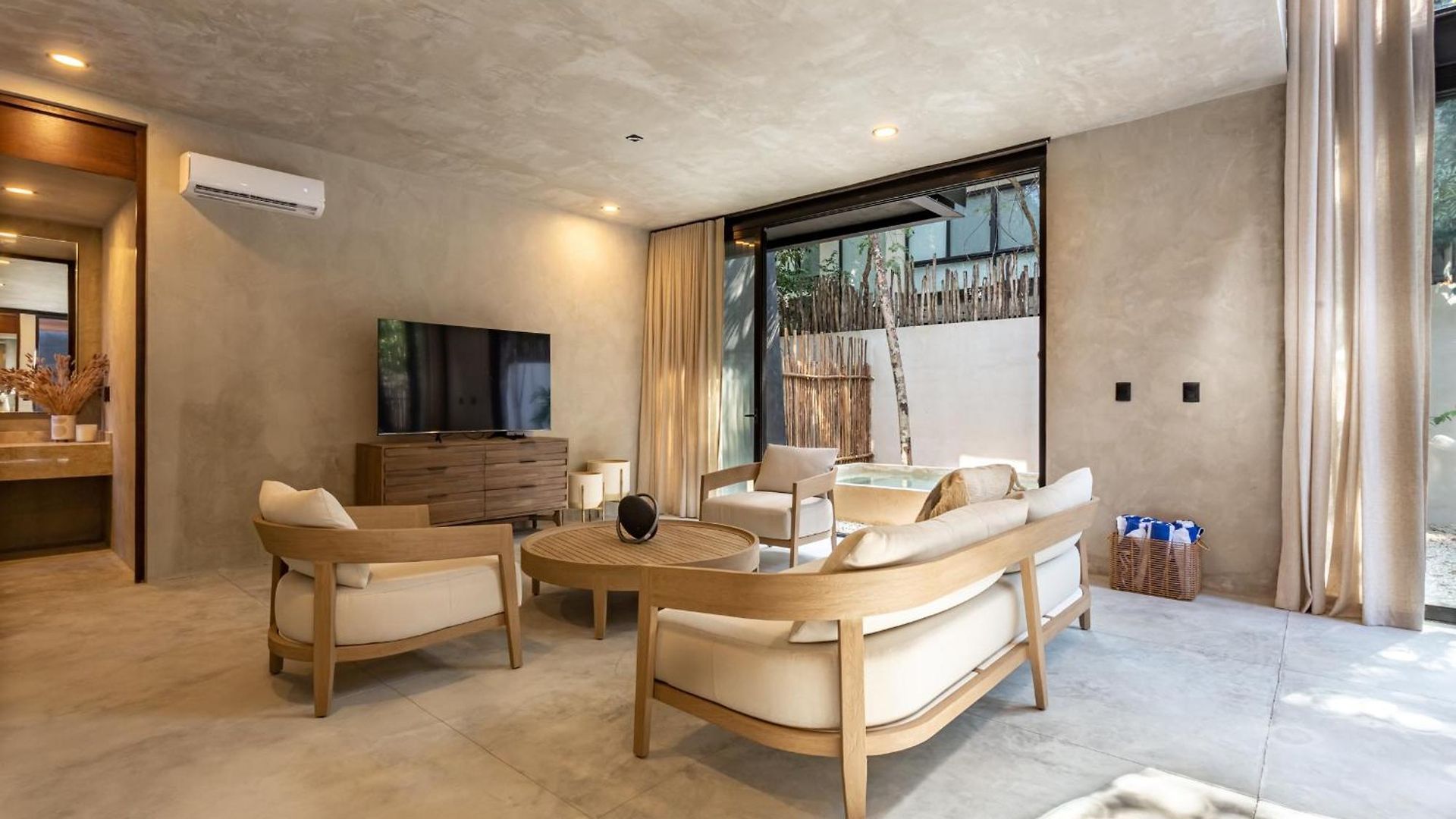 Villa De Lujo 5 Rec, Aldea Zama, Casa 15 Personas, Playa Tulum, México *