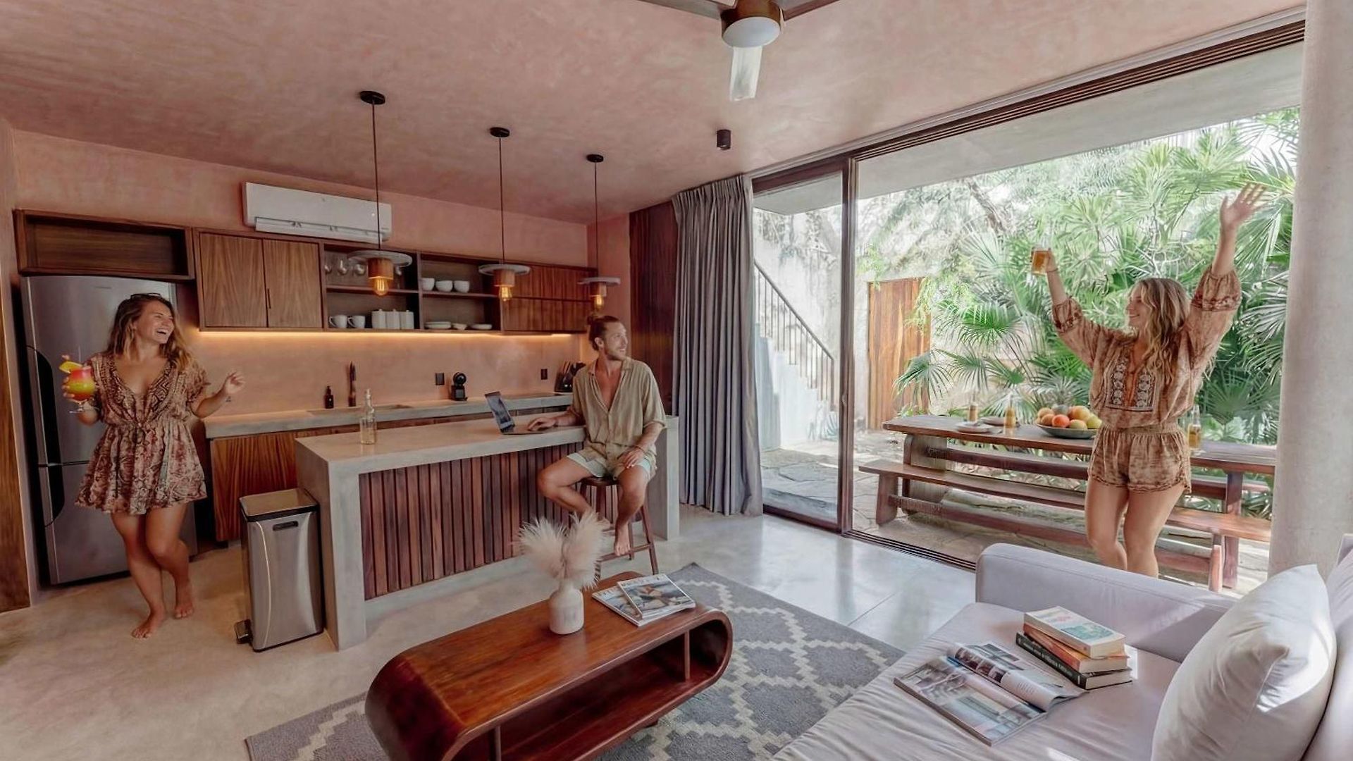 Modern 3br With 2 Pools & Rooftop Lounge *