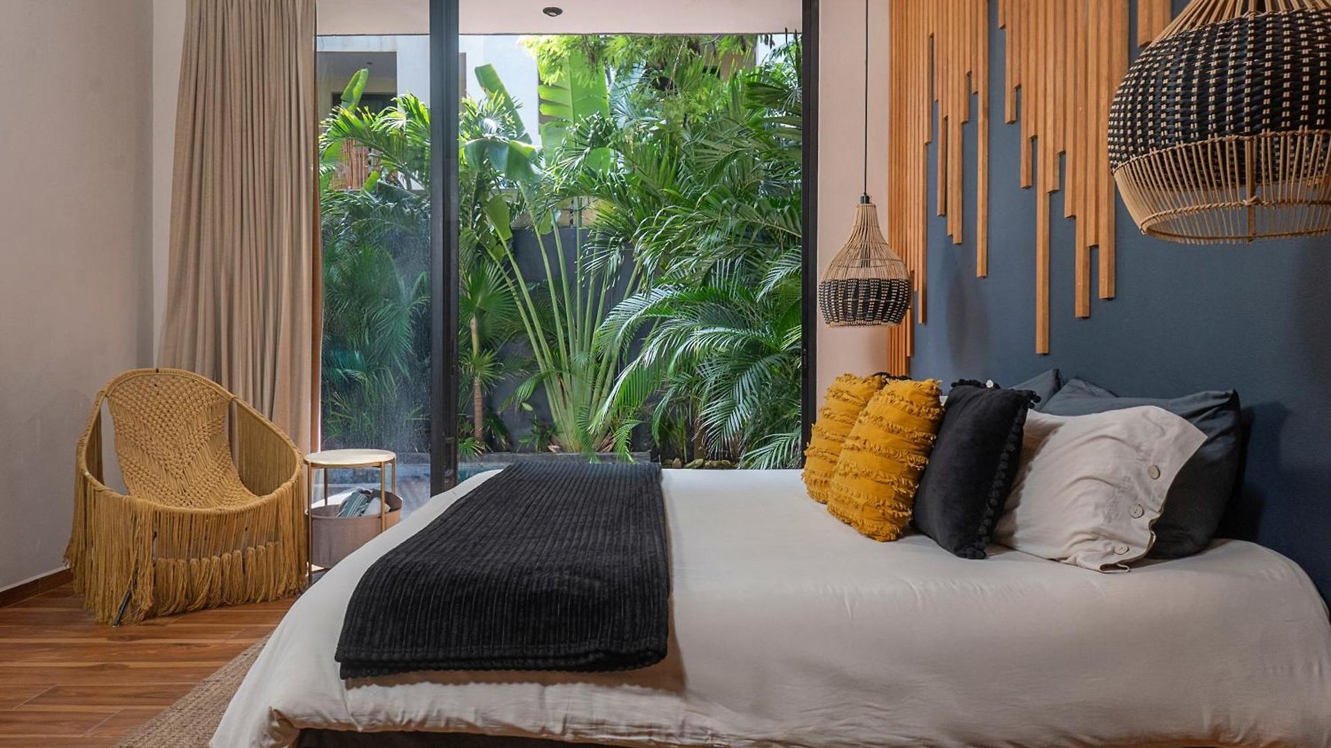 Maison Siscolino 4bdrm W/ Swimup & Rooftop Pools * Tulum