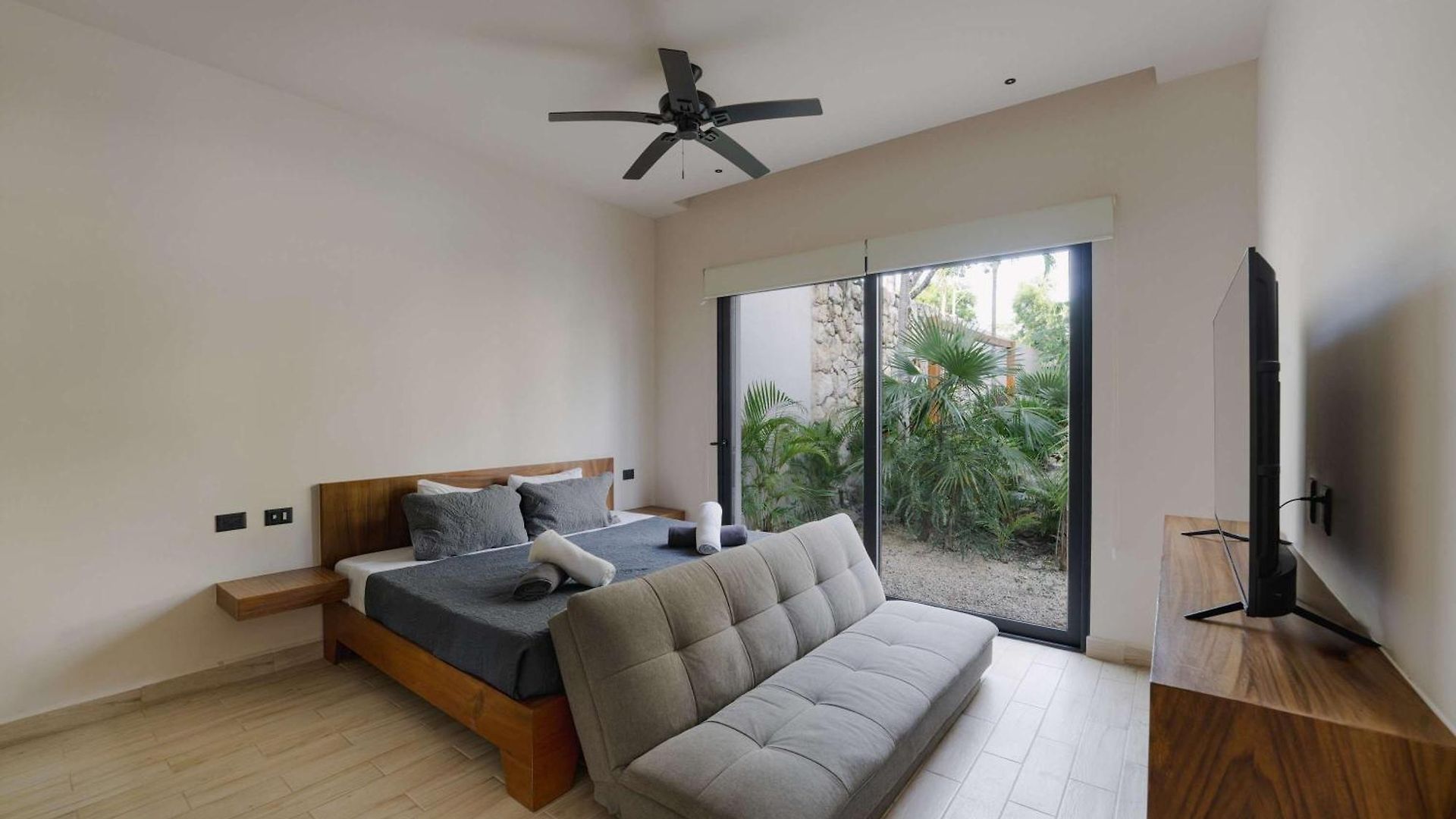 Villa 6br Luxury Perla With 2 Pools & Game *