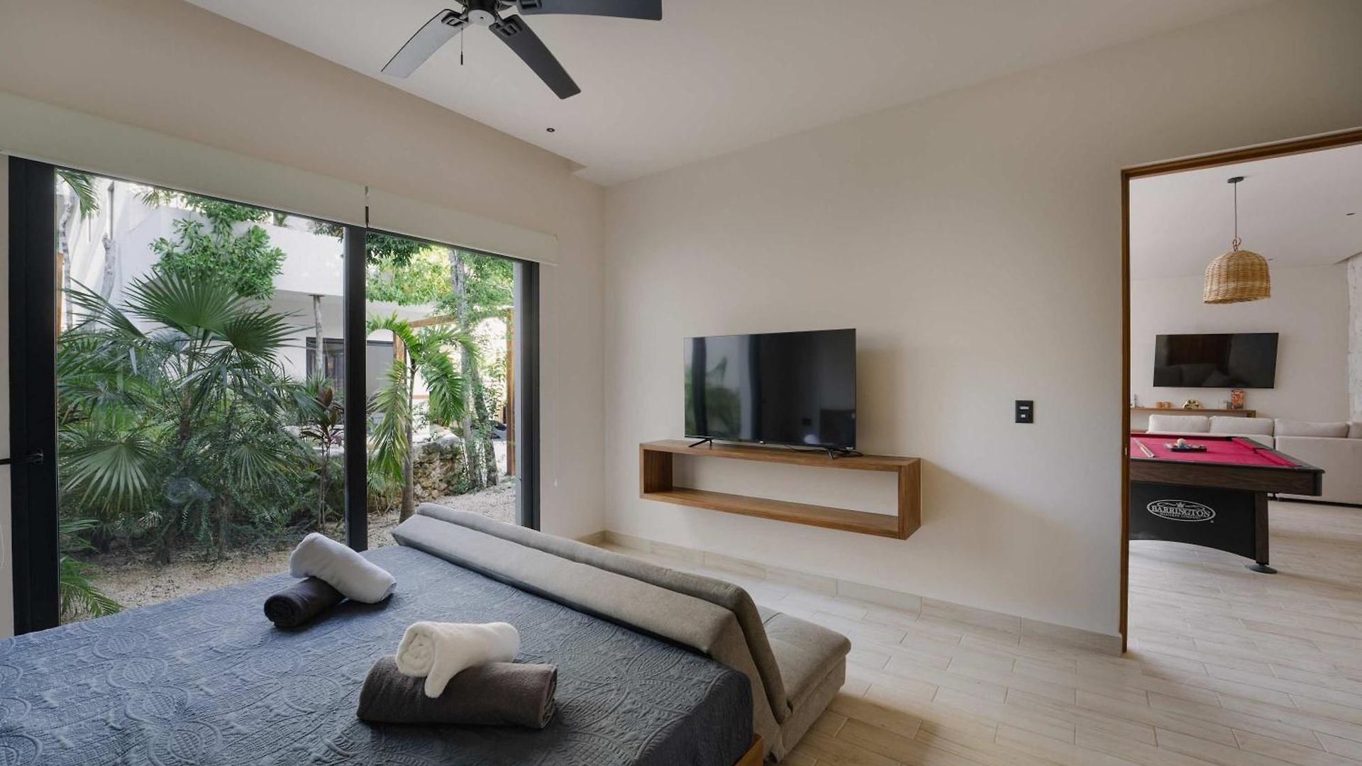 6br Luxury Perla With 2 Pools & Game