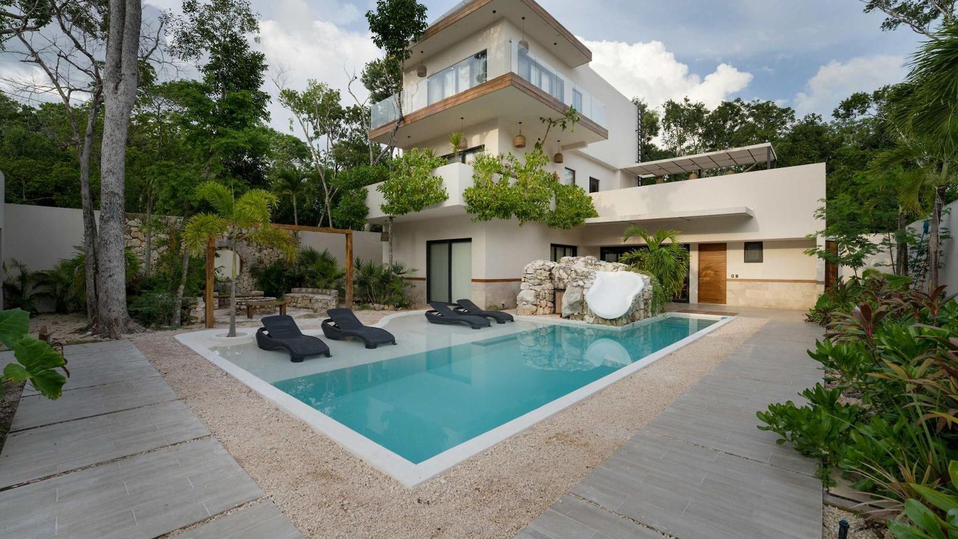 6br Luxury Perla With 2 Pools & Game Villa *