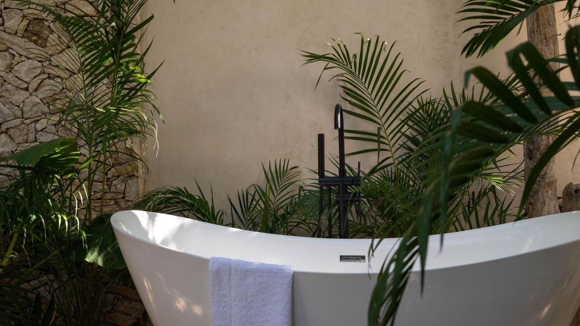 Chic Villa-apartment In Aldea Zama, Private Pool & Security Tulum