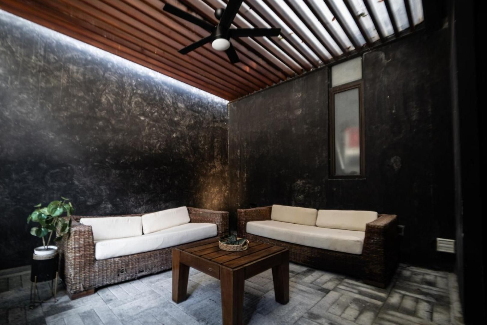Villa Luxury Trio Villas, 7 Pools, 12 Brs, 32 Pax