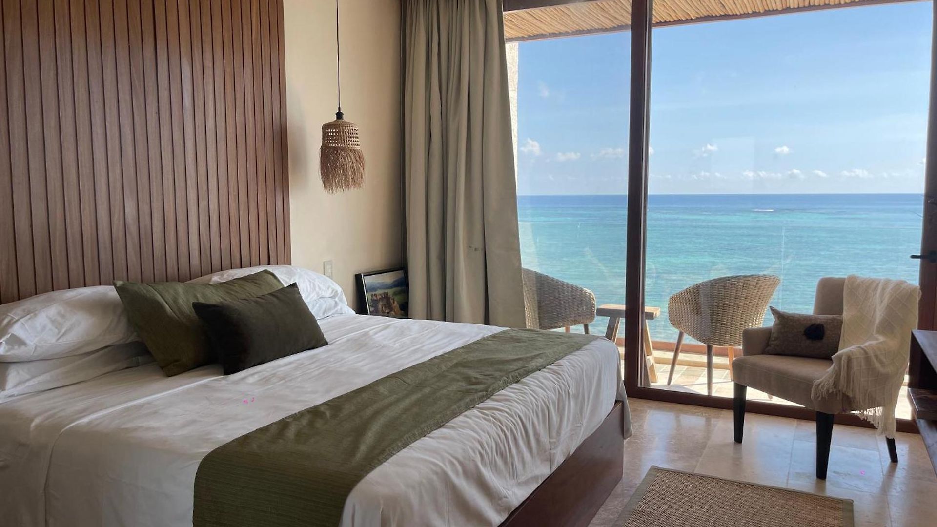 Kaoba Oceanfront Residences *