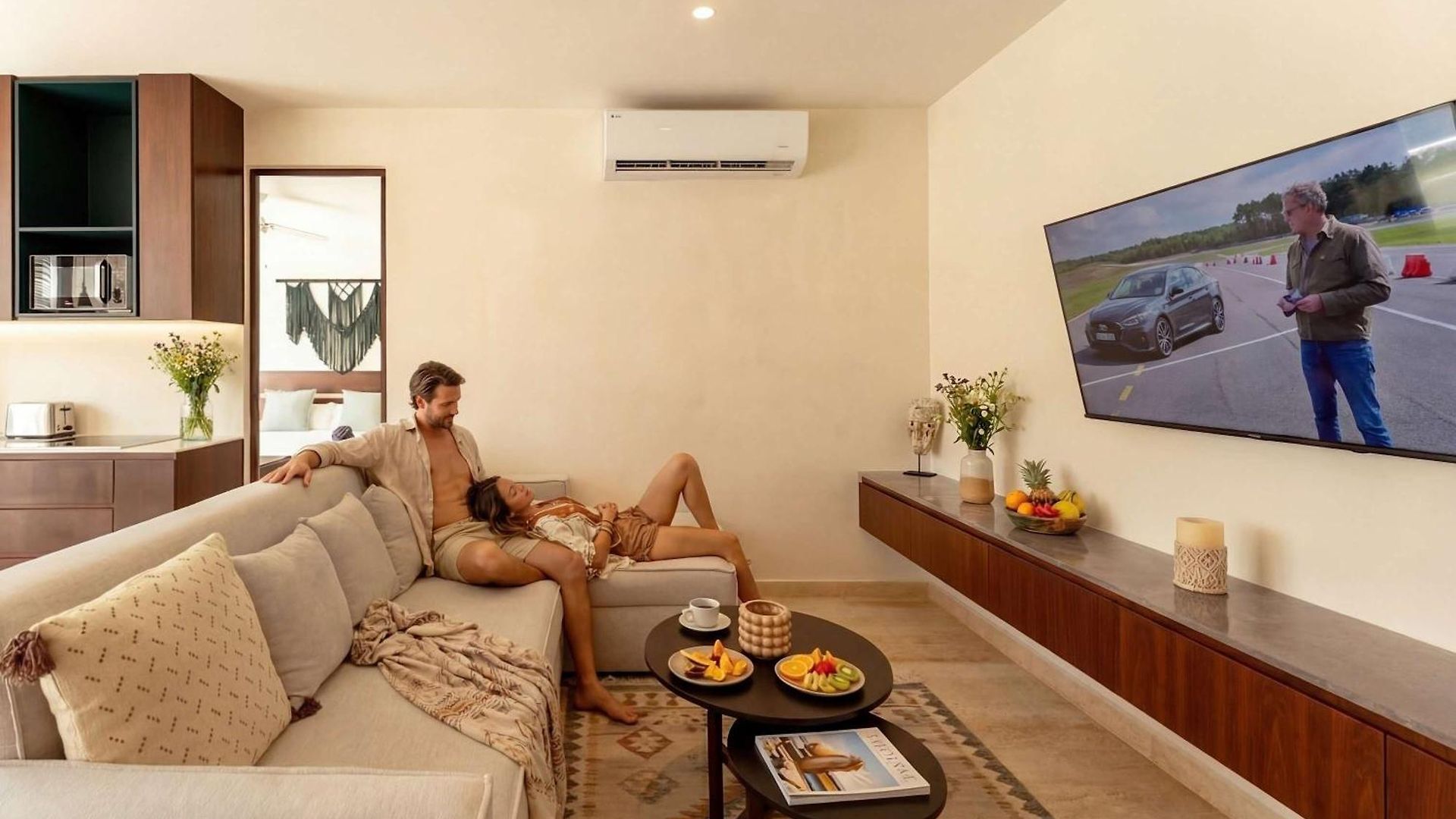 Sleek Penthouse Escape With Rooftop Pool Apartment