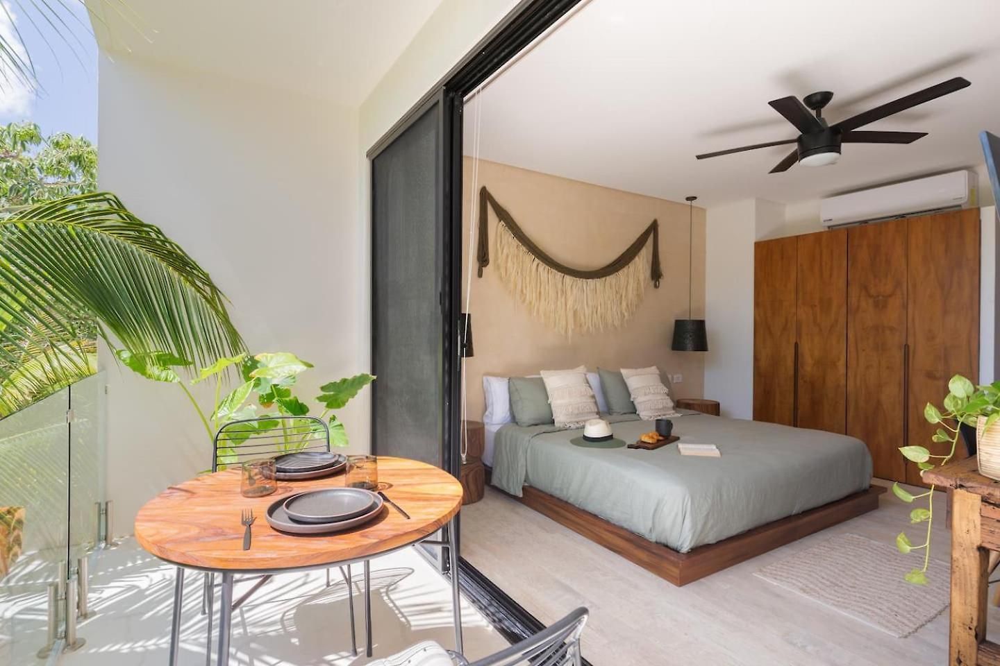 Boho Style Penthouse With Private Pool 150 Wifi Apartment *