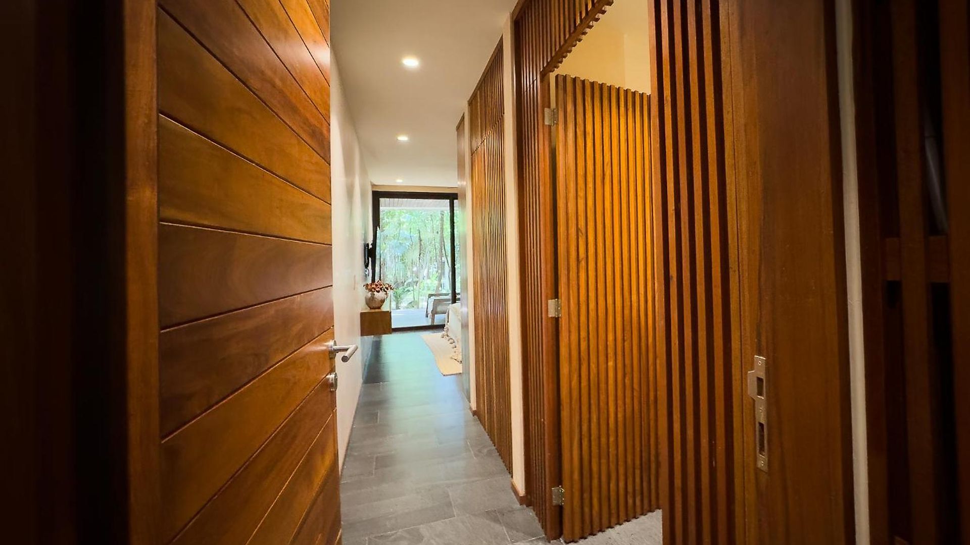 Miraluna Penthouse Apartment