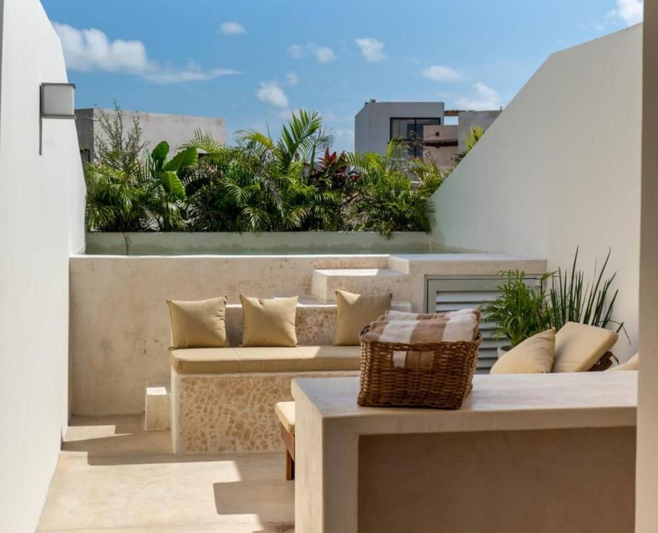 Private Pool With Great Comfort Apartment