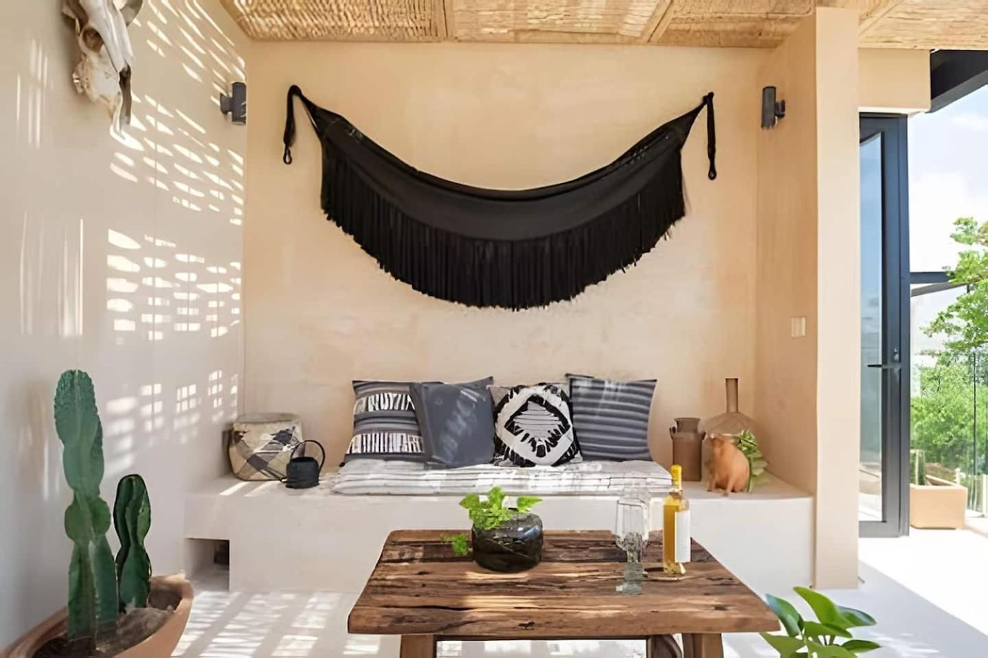 Boho Style Penthouse With Private Pool 150 Wifi Apartment