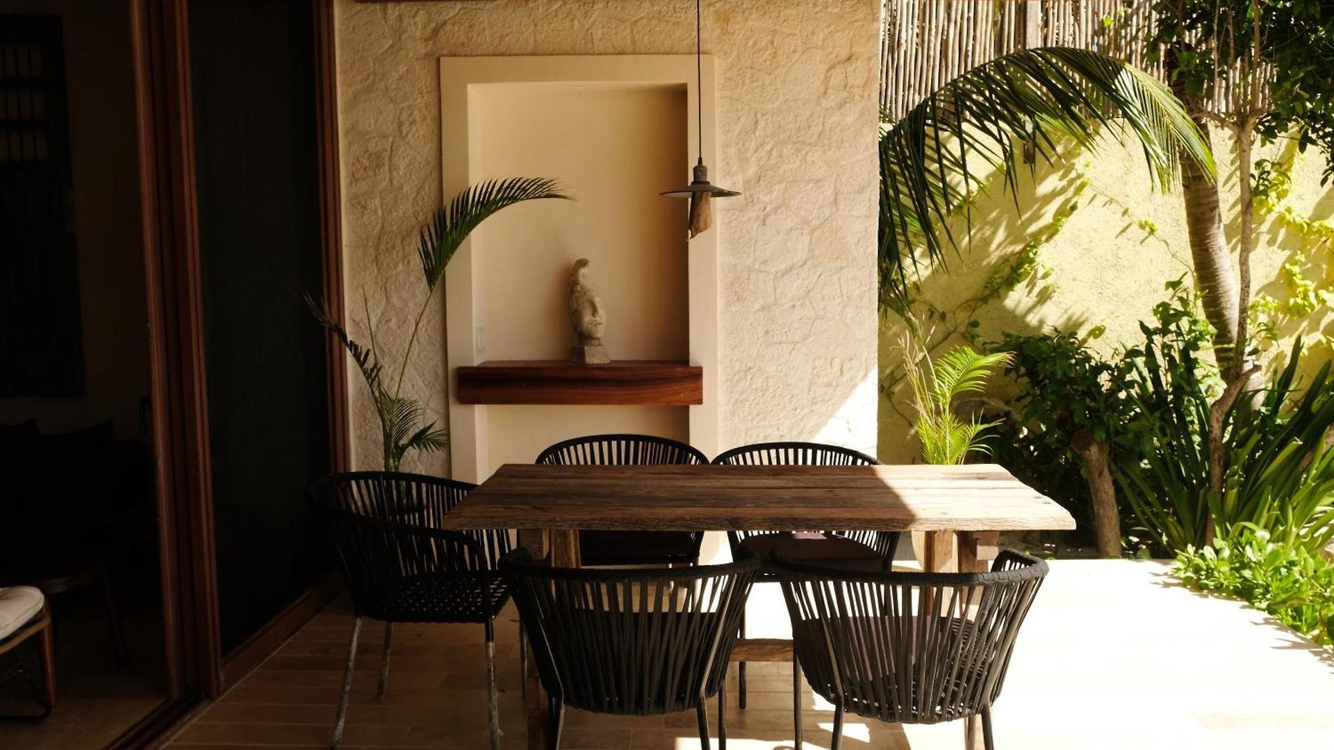 Kaoba Oceanfront Residences Apartamento *