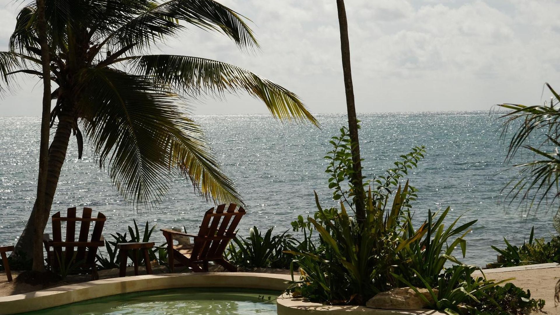 Kaoba Oceanfront Residences Apartamento *