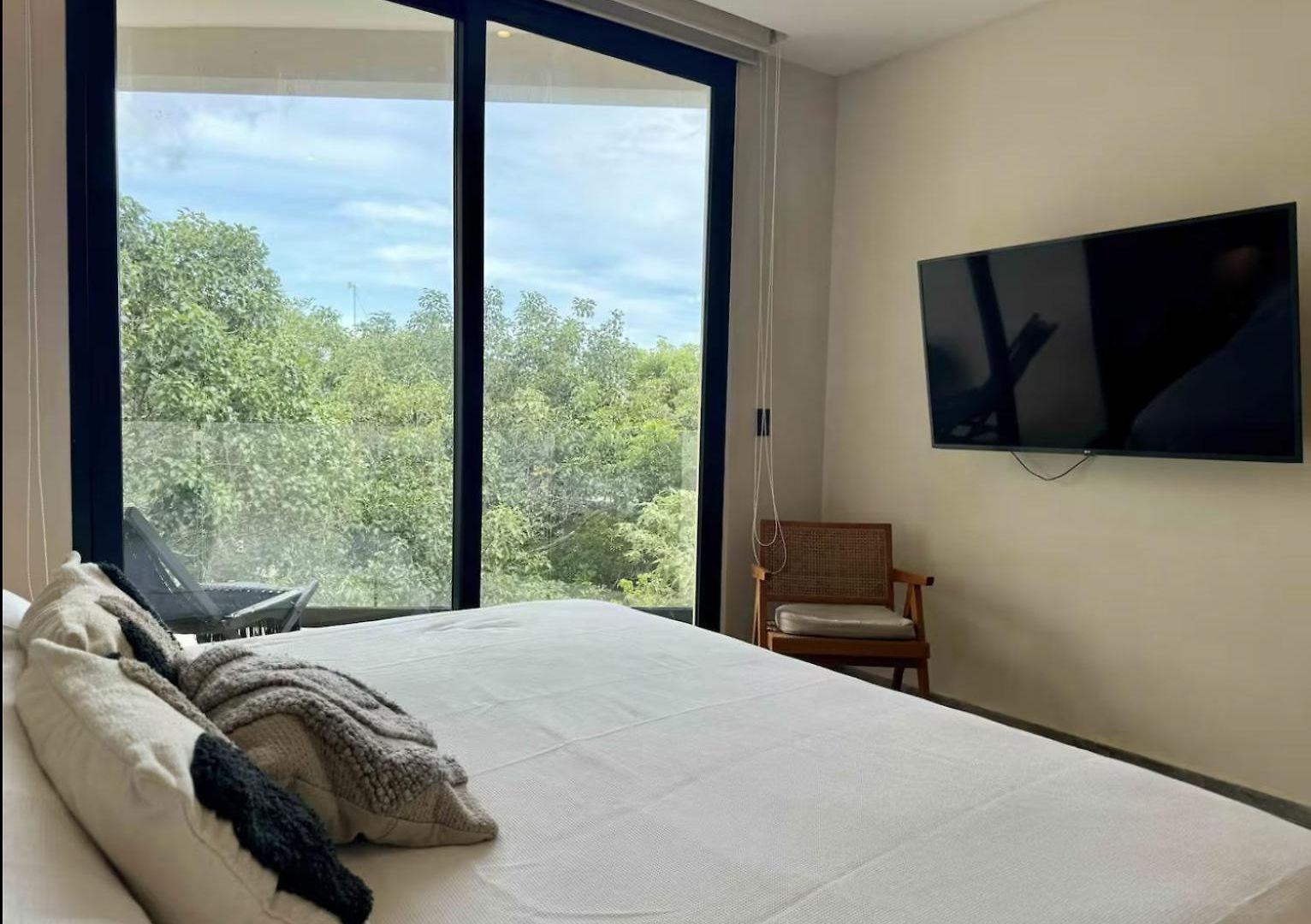 Magical 2 Penthouses & With 2 Private Pools And Jacuzzi
