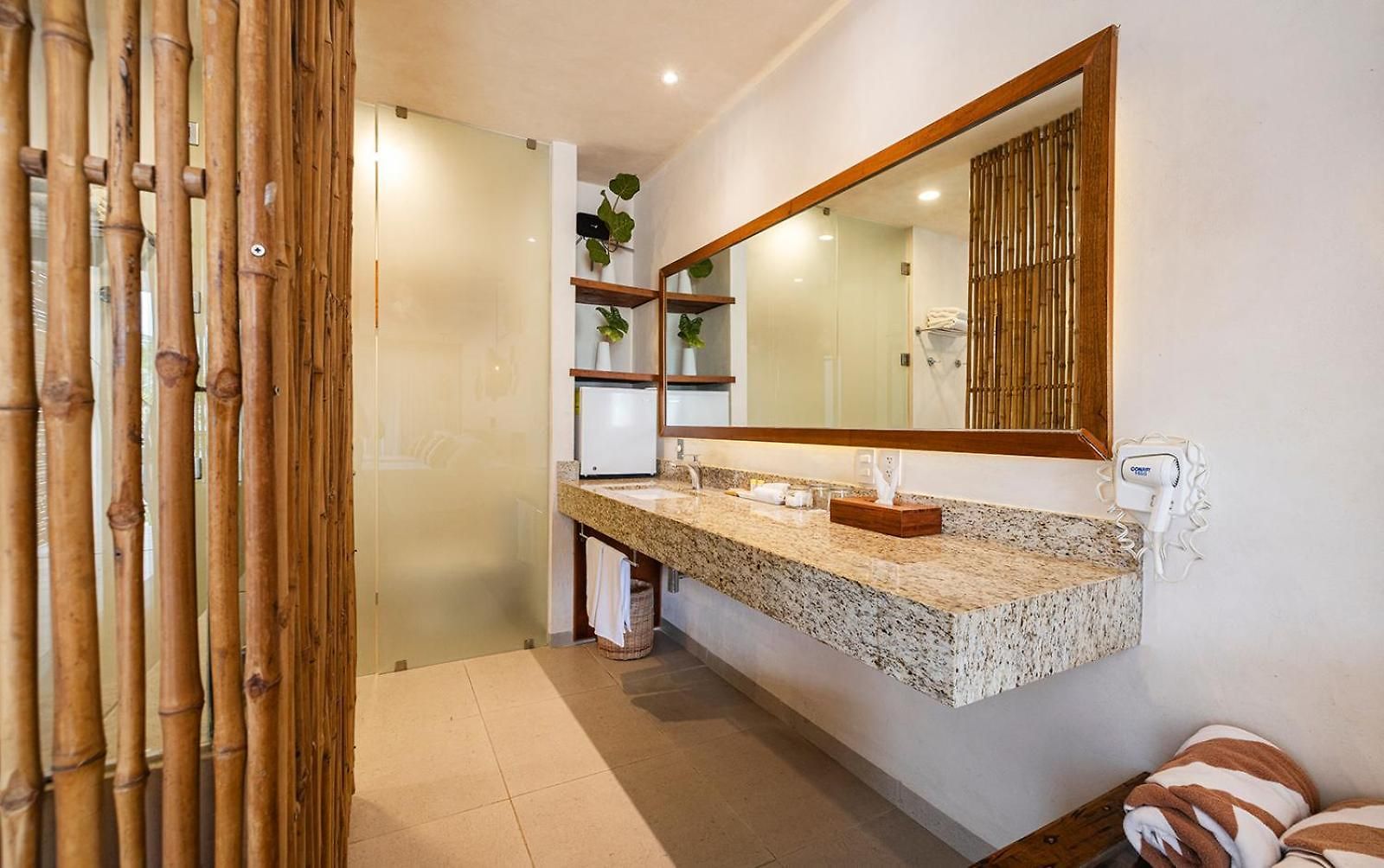 Hotel Arrecifes