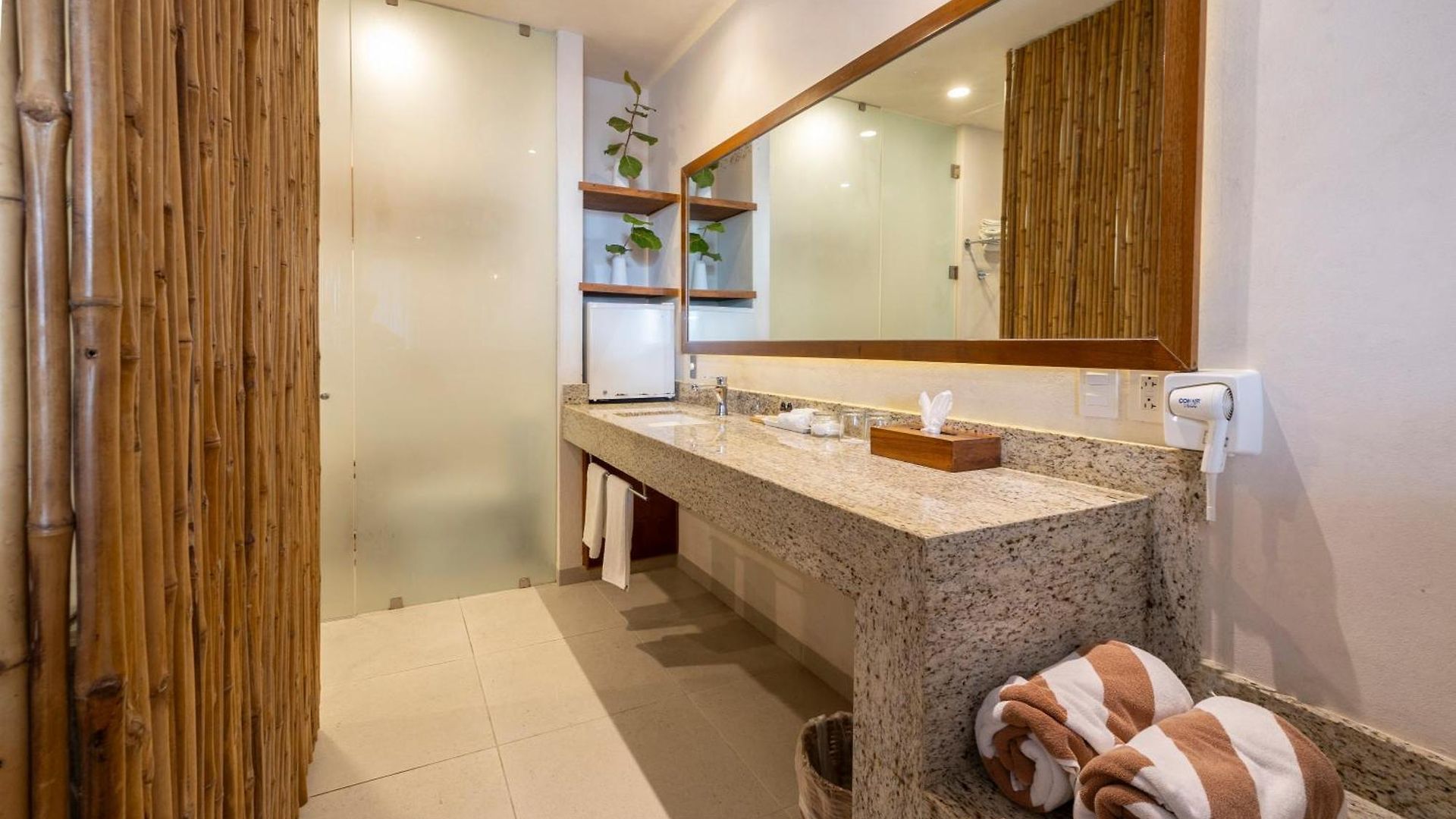 Hotel Arrecifes 4*
