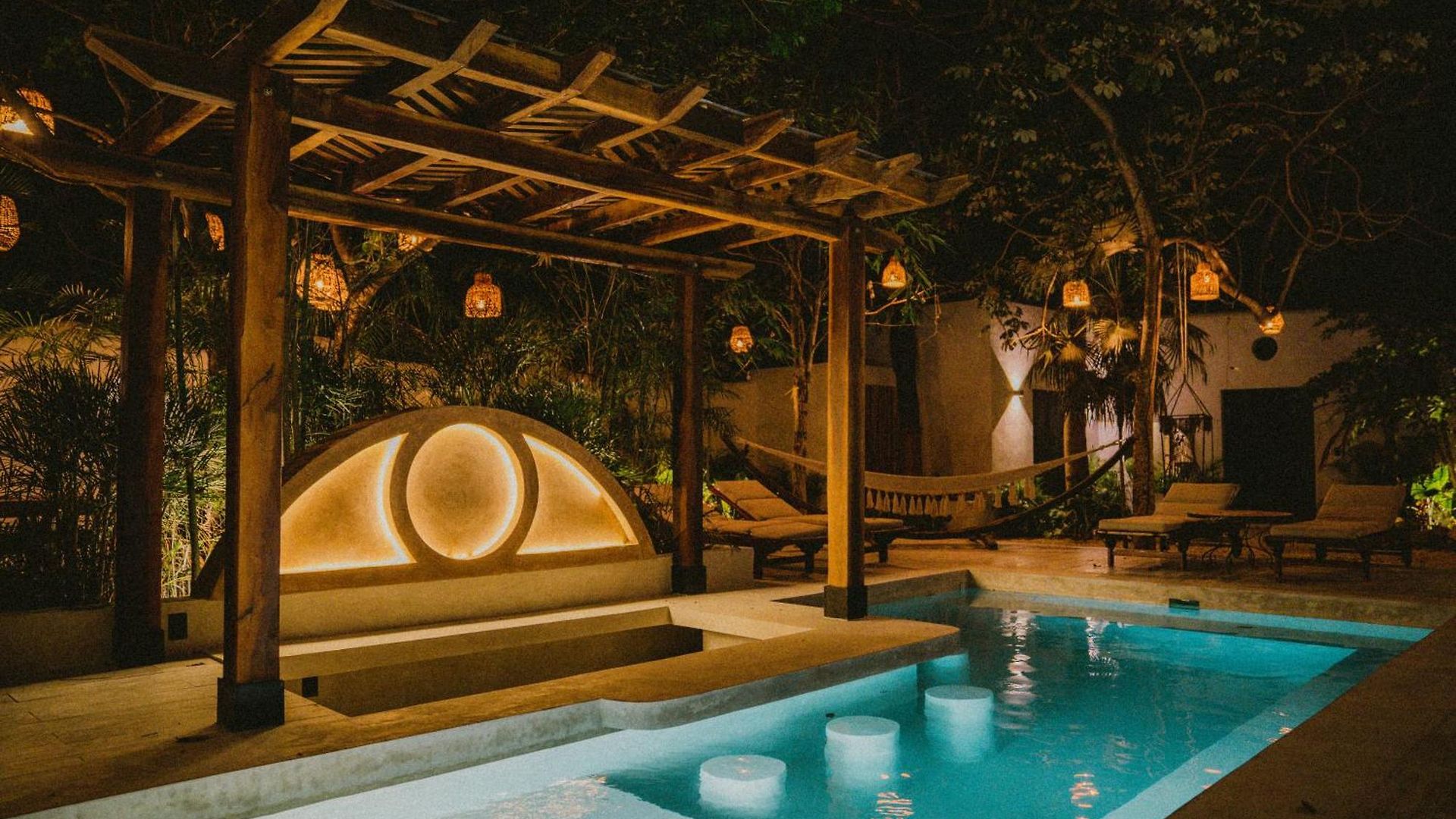 Casa Tira - Your Luxury Jungle Mansion In Tulum