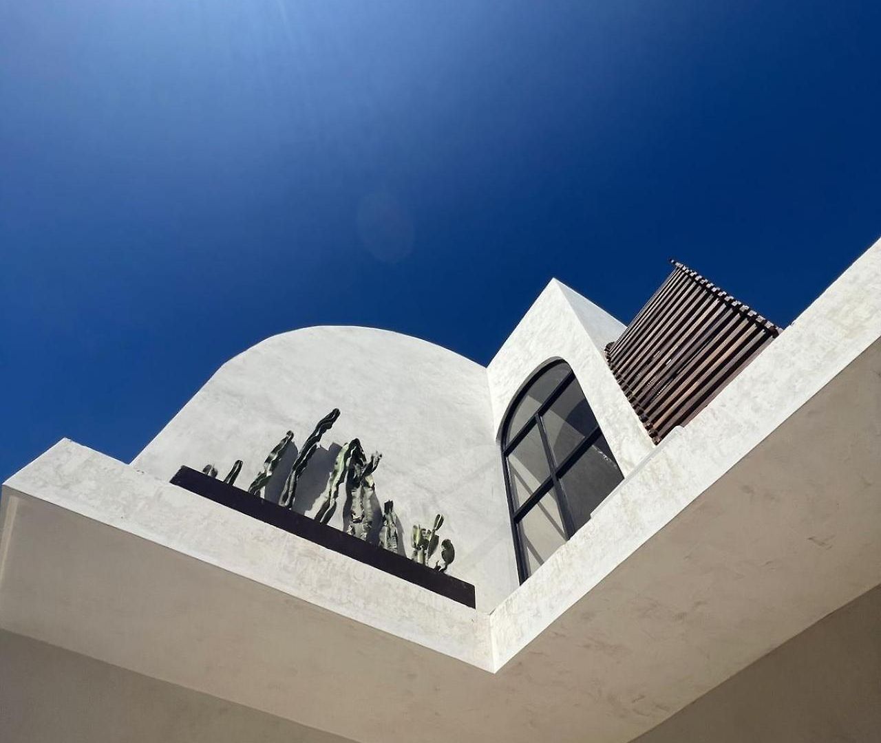 Villa Casa Tira - Your Luxury Jungle Mansion In