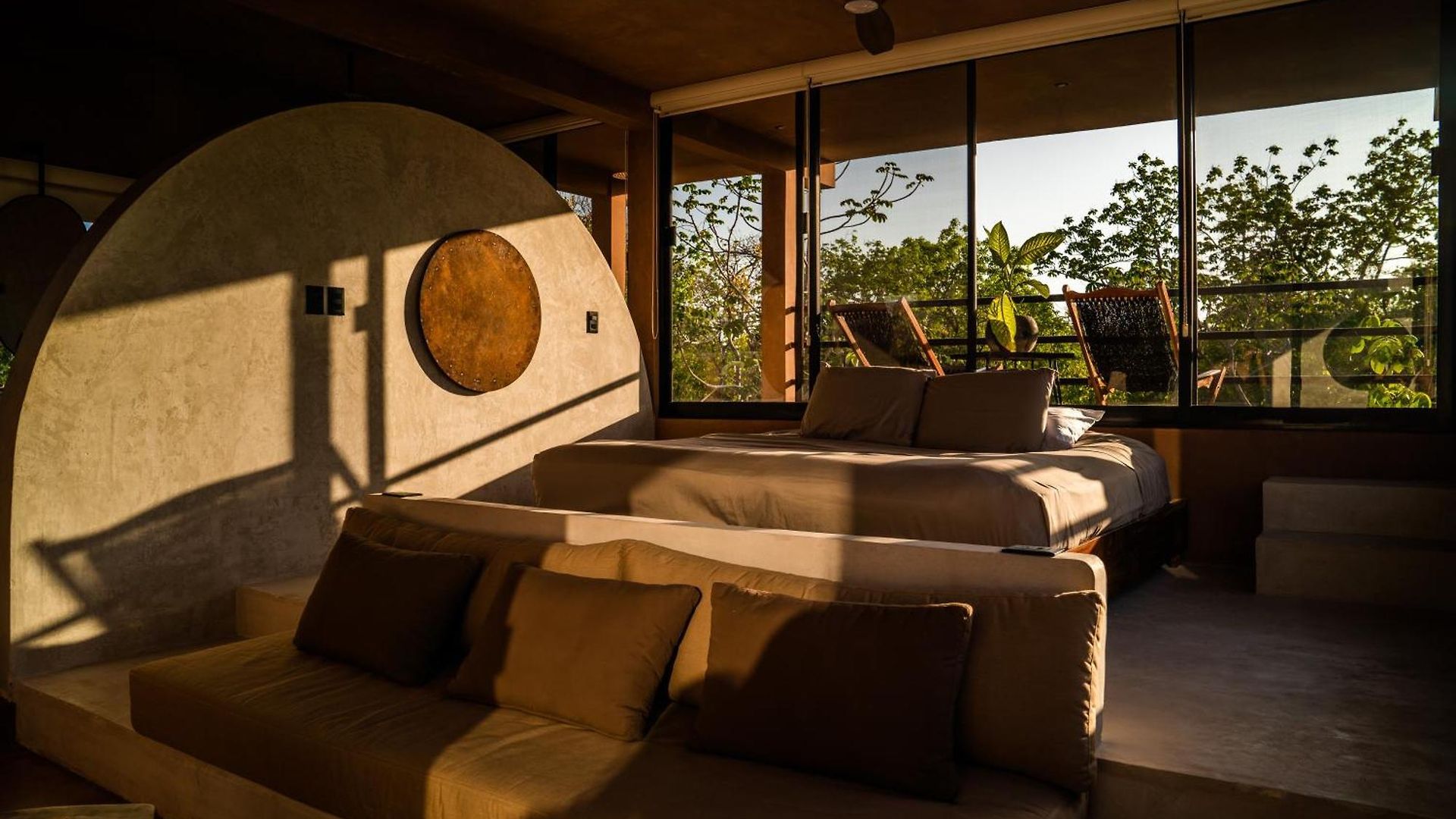 Casa Tira - Your Luxury Jungle Mansion In *