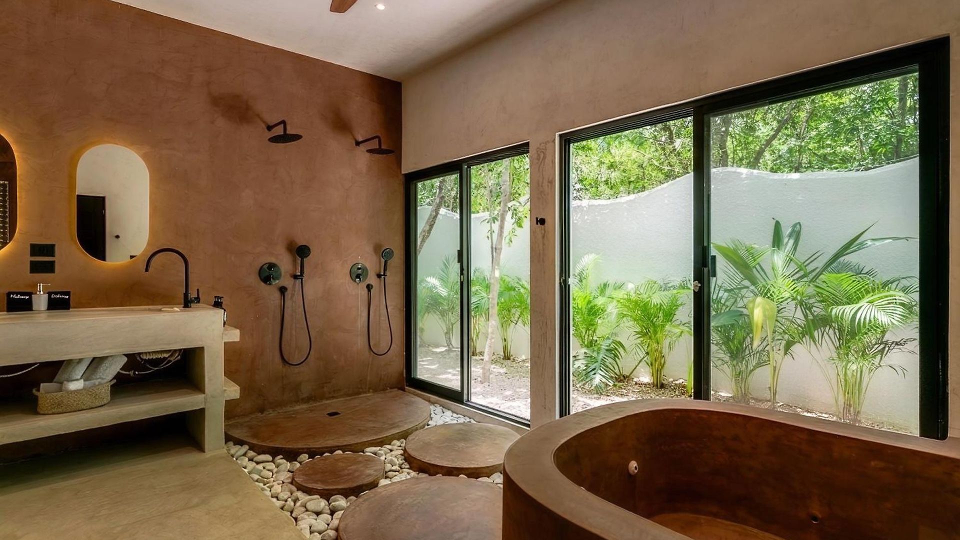 Casa Tira - Your Luxury Jungle Mansion In Villa