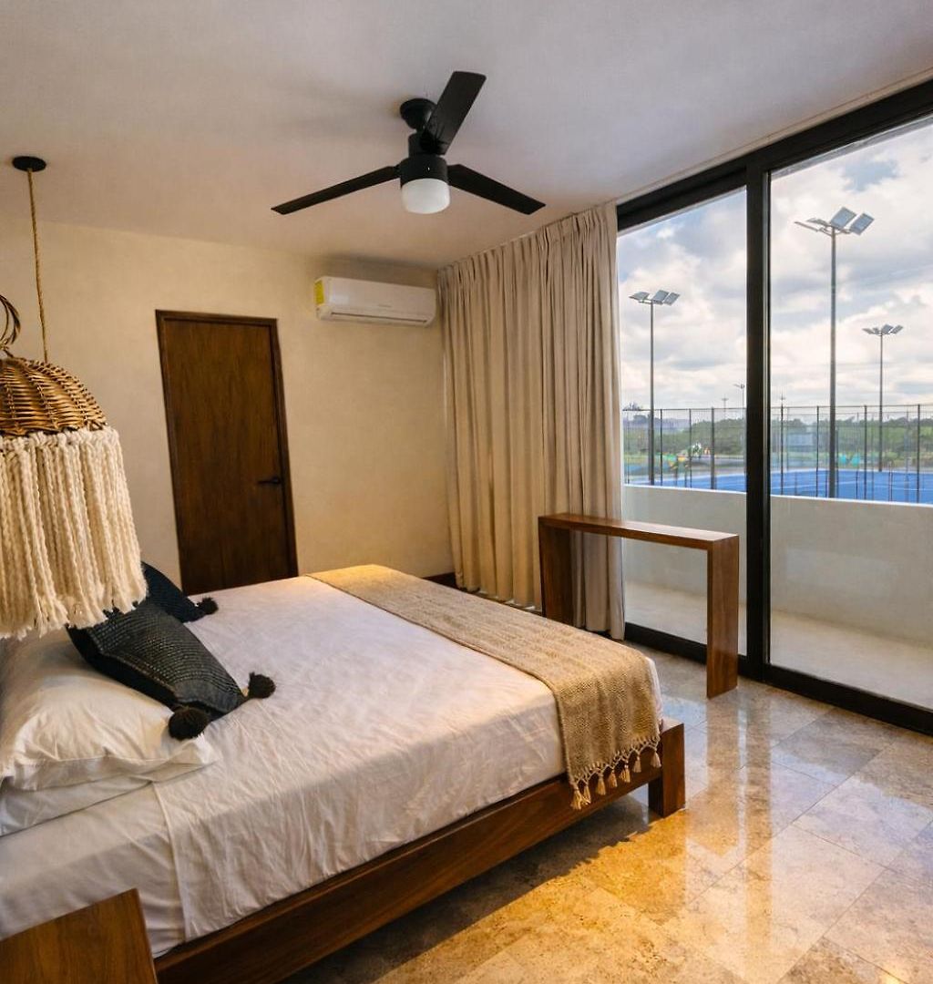 Modern 2 Bedroom 2 Bathroom In Apartment