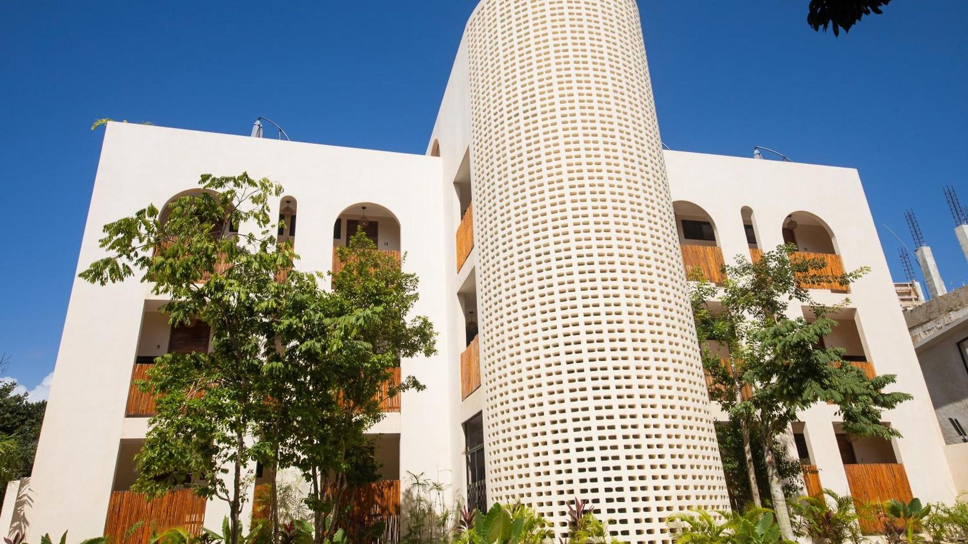 Tierra - Pool & Roof Panoramic Aparthotel 3*