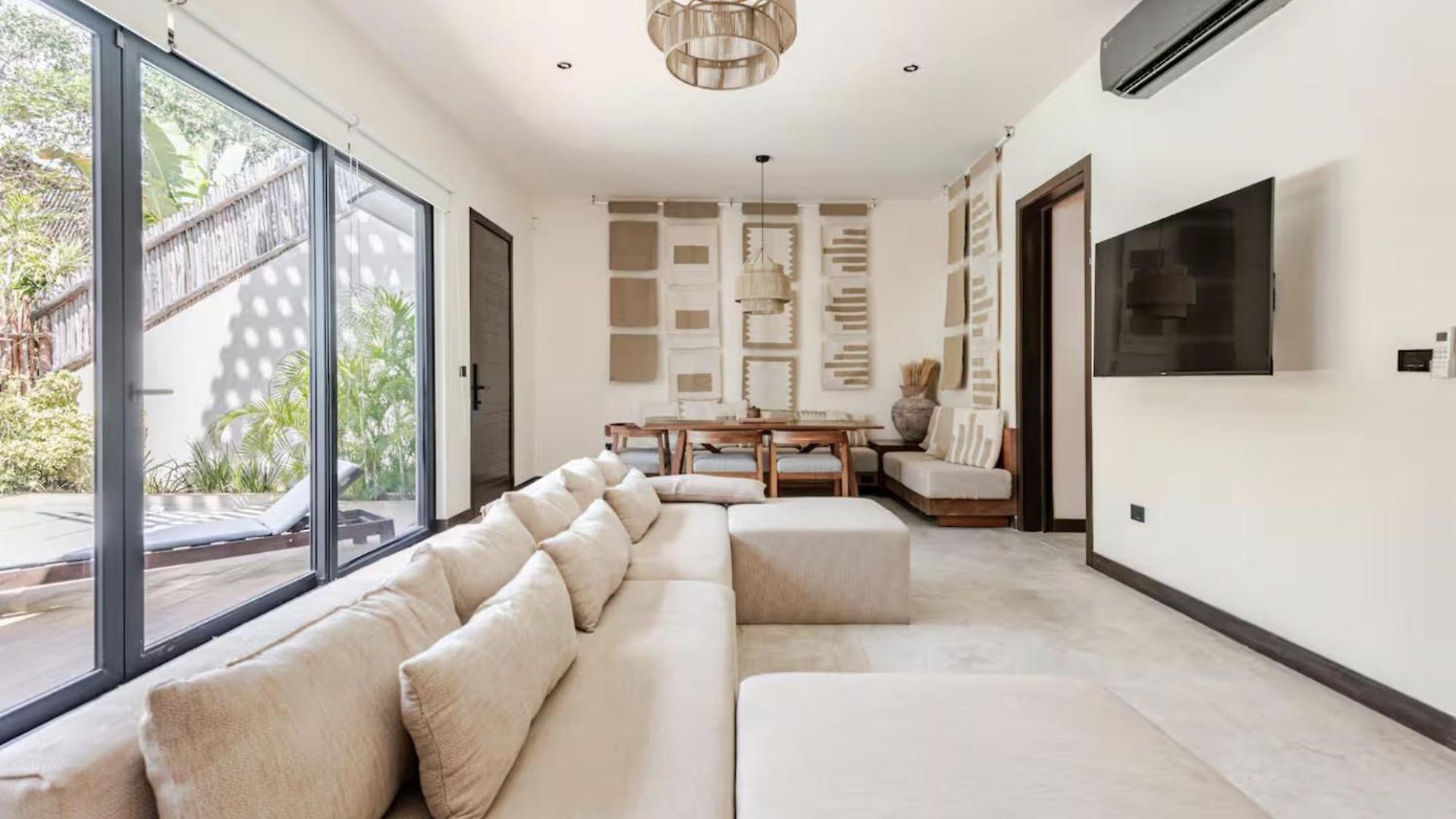 Villa Enchanting 4br Villaδ Pool& Rooftopδprime Location *