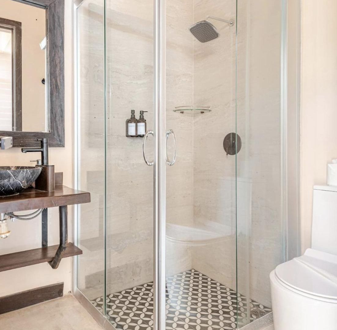 Enchanting 4br Villaδ Pool& Rooftopδprime Location Villa