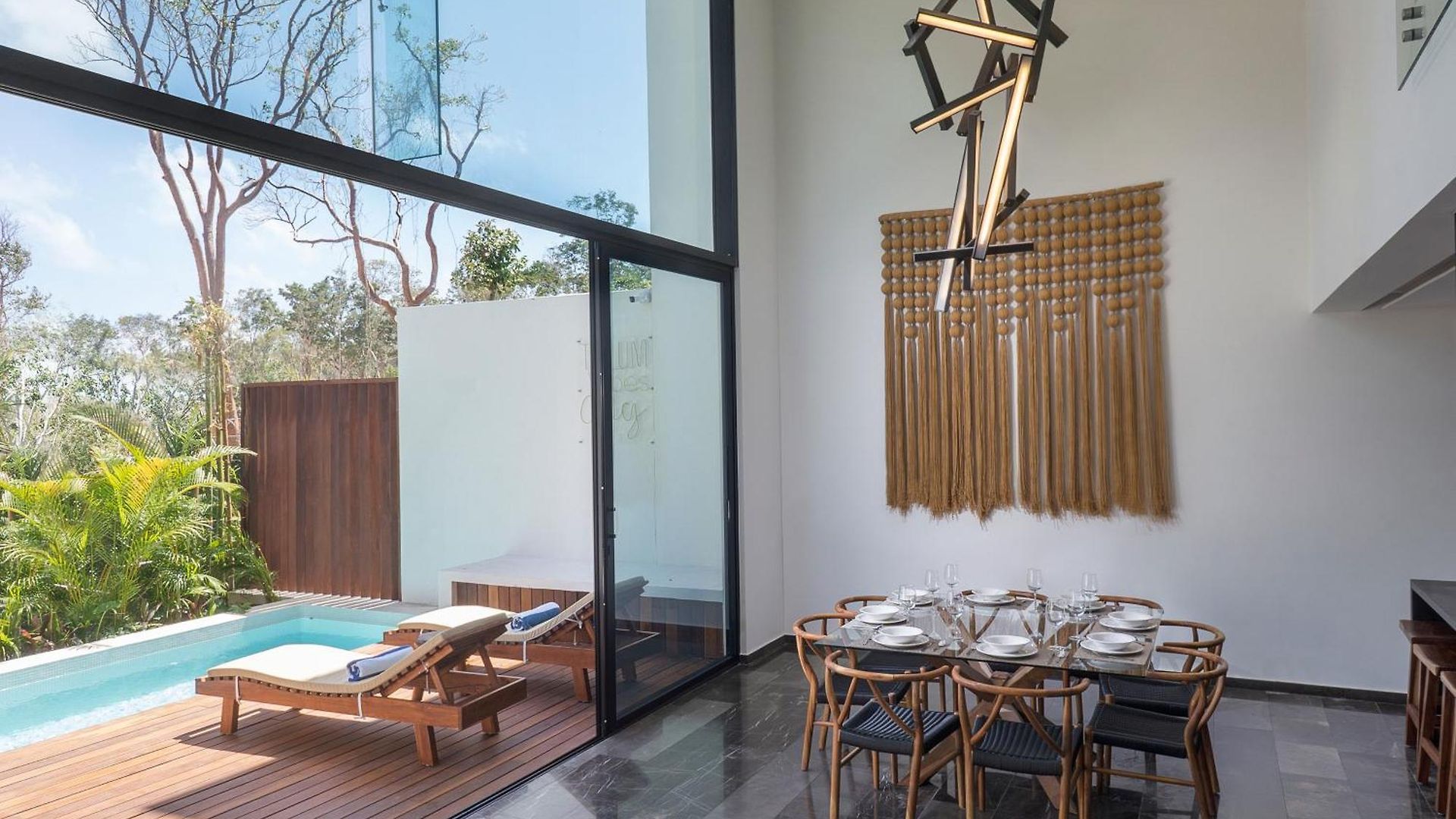 Exclusive 4br In Karanda With Pools And Paddle Tulum