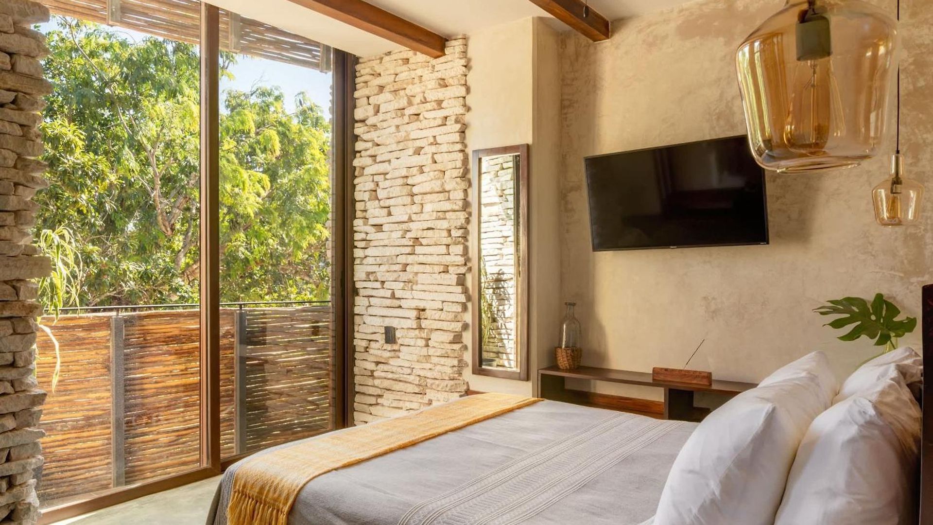 Fantastic 6br Luxury Penthouse 12ppl Rooftop Pool & Bathtub Villa *
