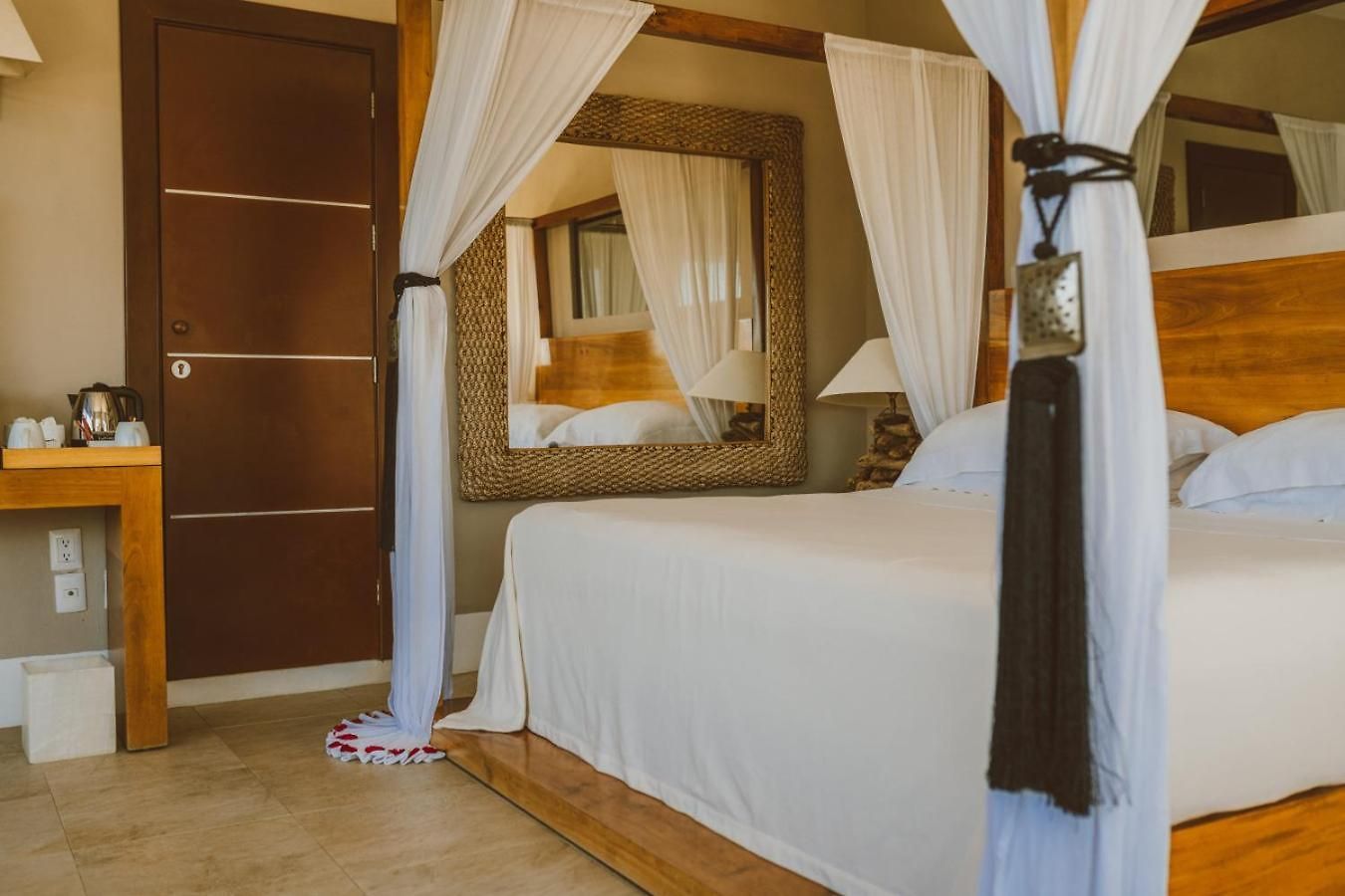 Villa Sunrise Crown
