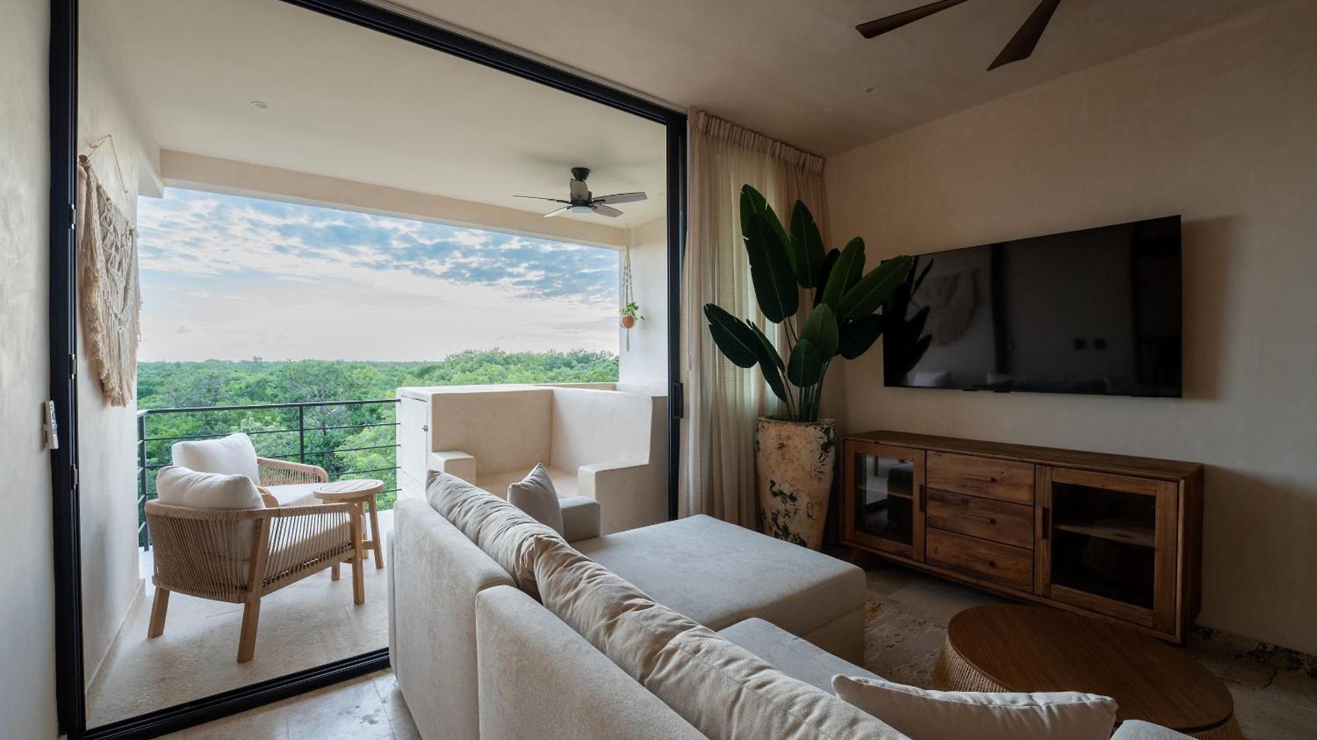 Oniric Apartahotel Tulum