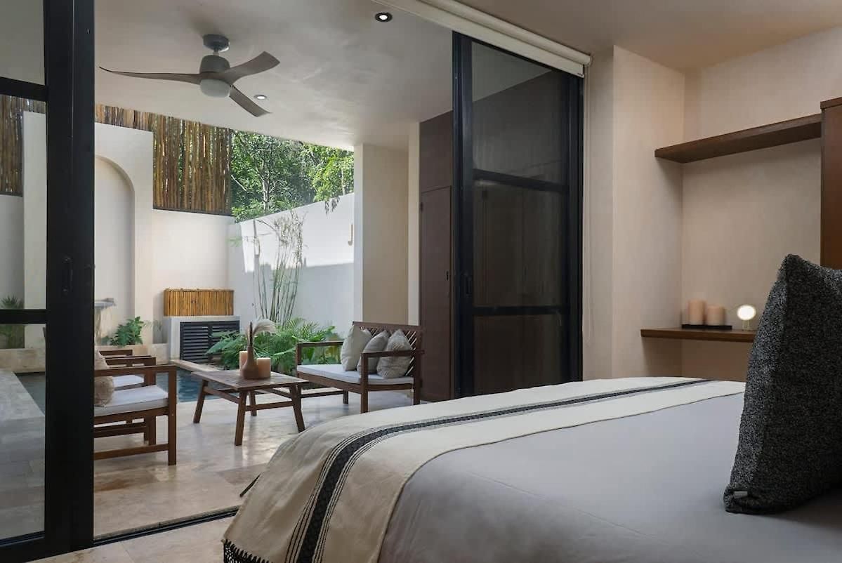 Luxury 4 Bedroom With Private Rooftop Pool Holiday home