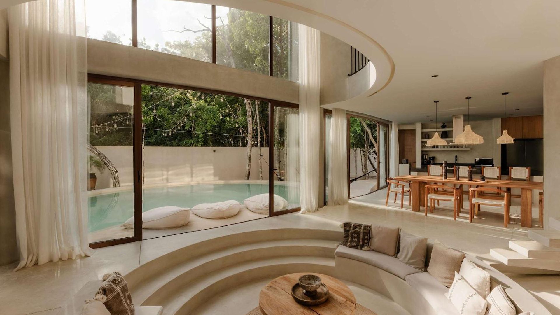 Jungle For 16 - Dual Pools & Fire Pit Holiday home *