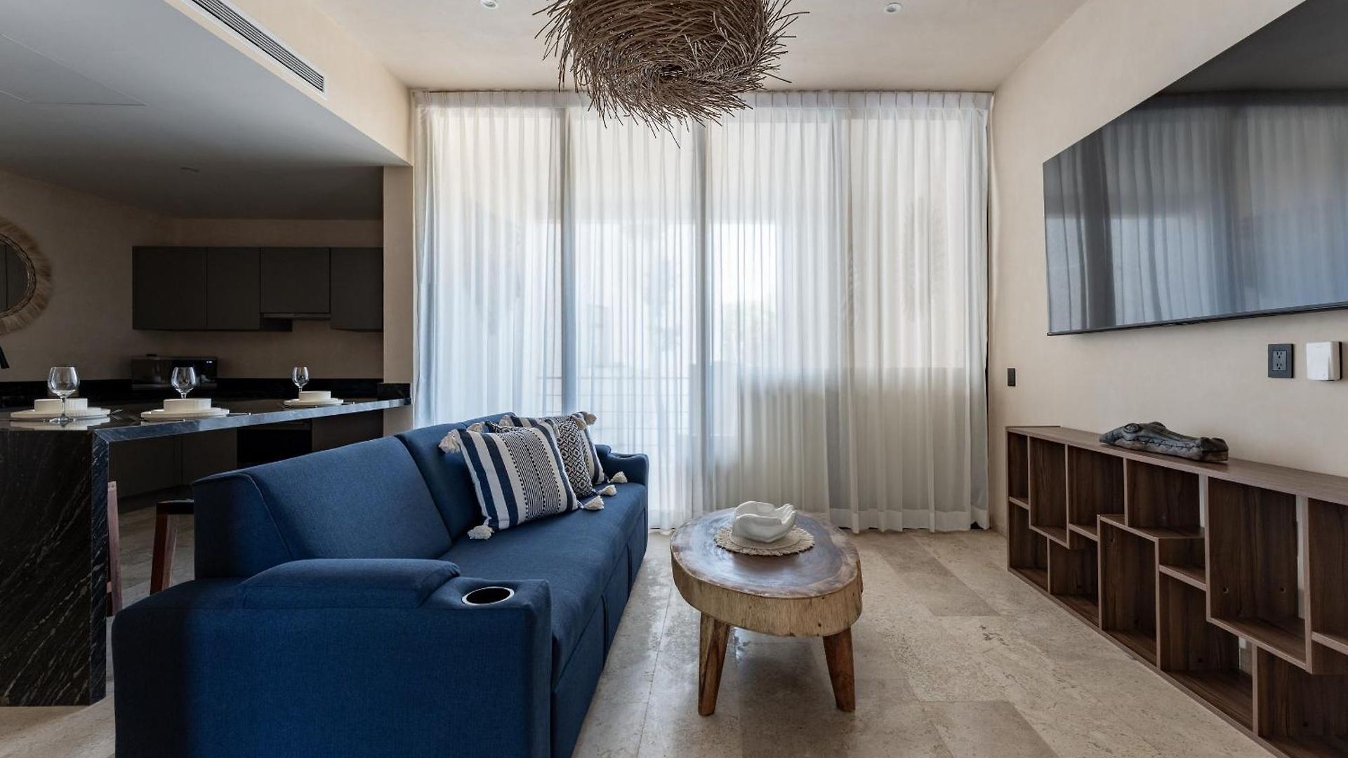 Oniric Apartahotel