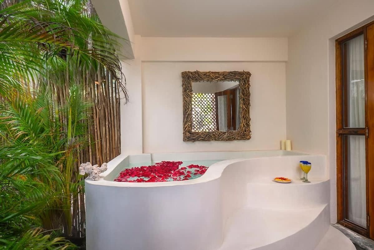 9br Mantaray Soliman Bay Beachfront