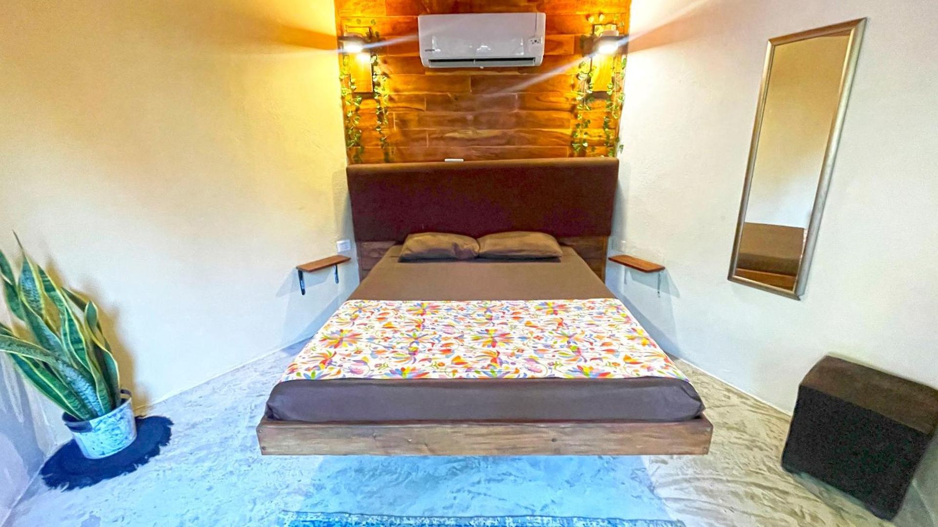 Capsule hotel Mr Pakal