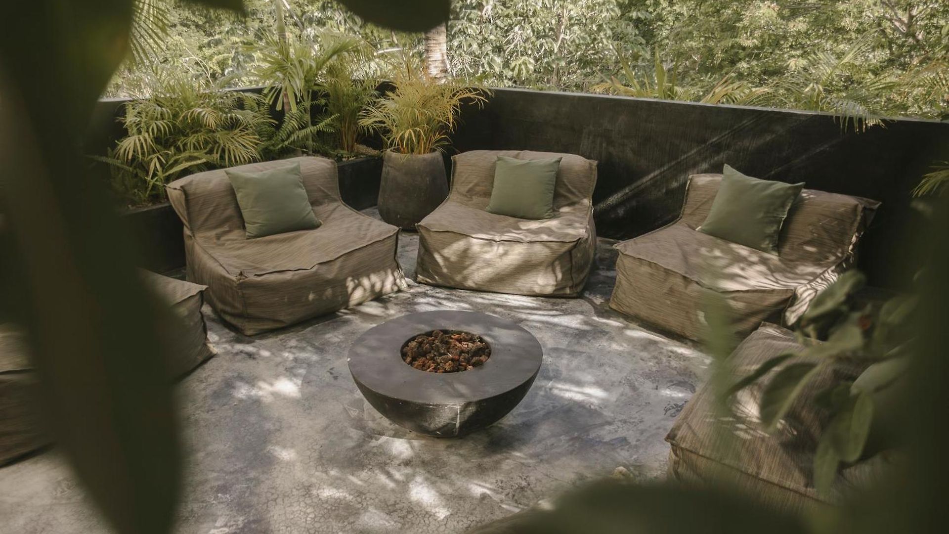16tulum Luxury Private