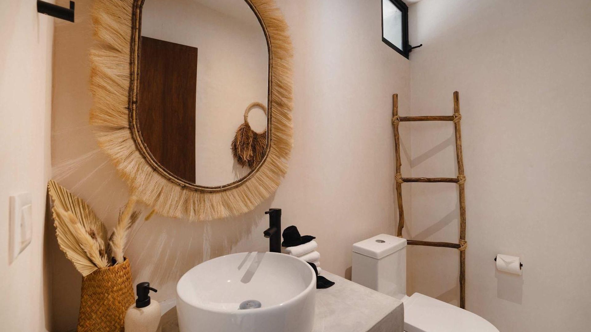 Seremonia 3br With Private Pool & Jacuzzi