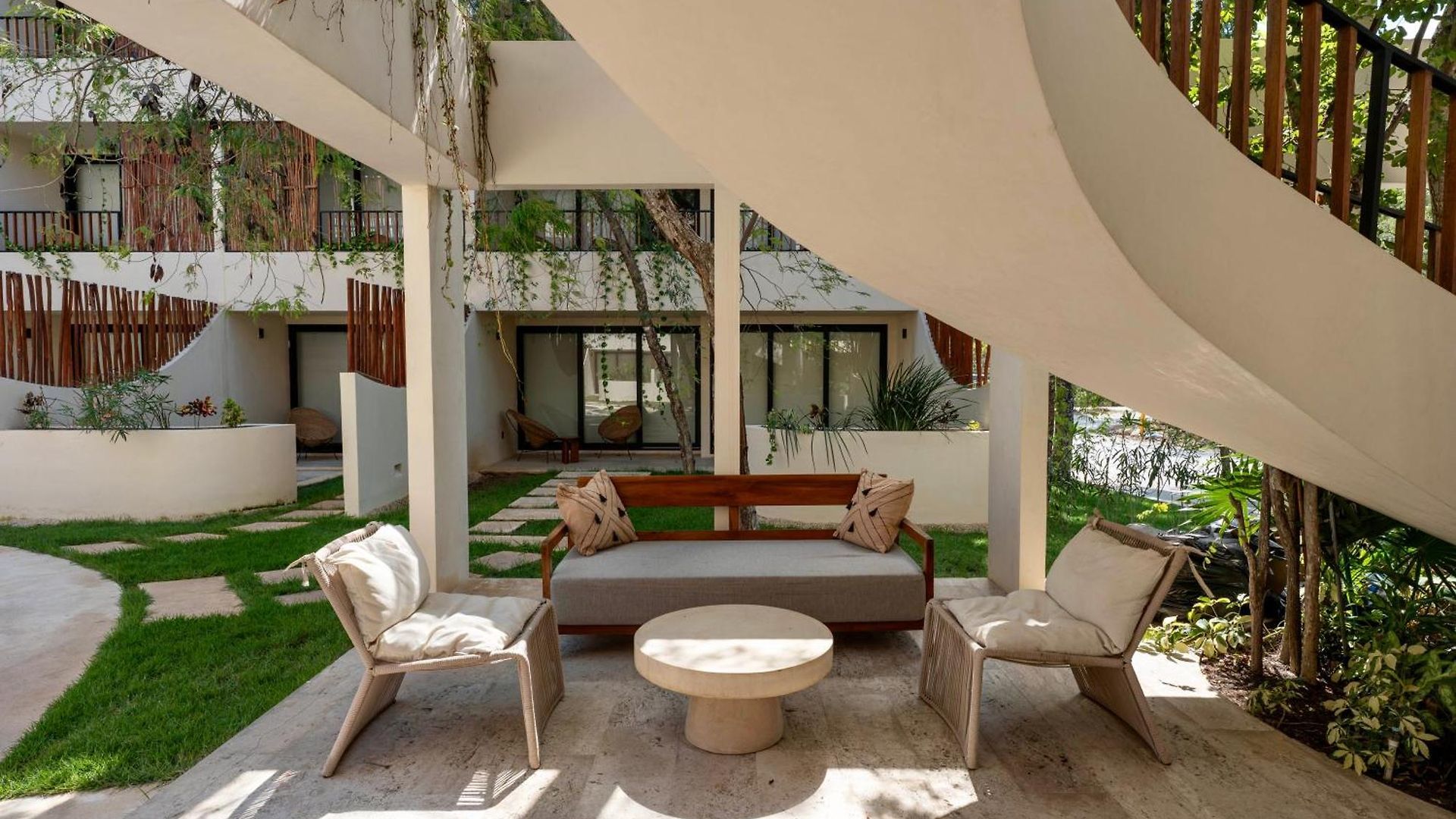 Loch Collection 2* Tulum