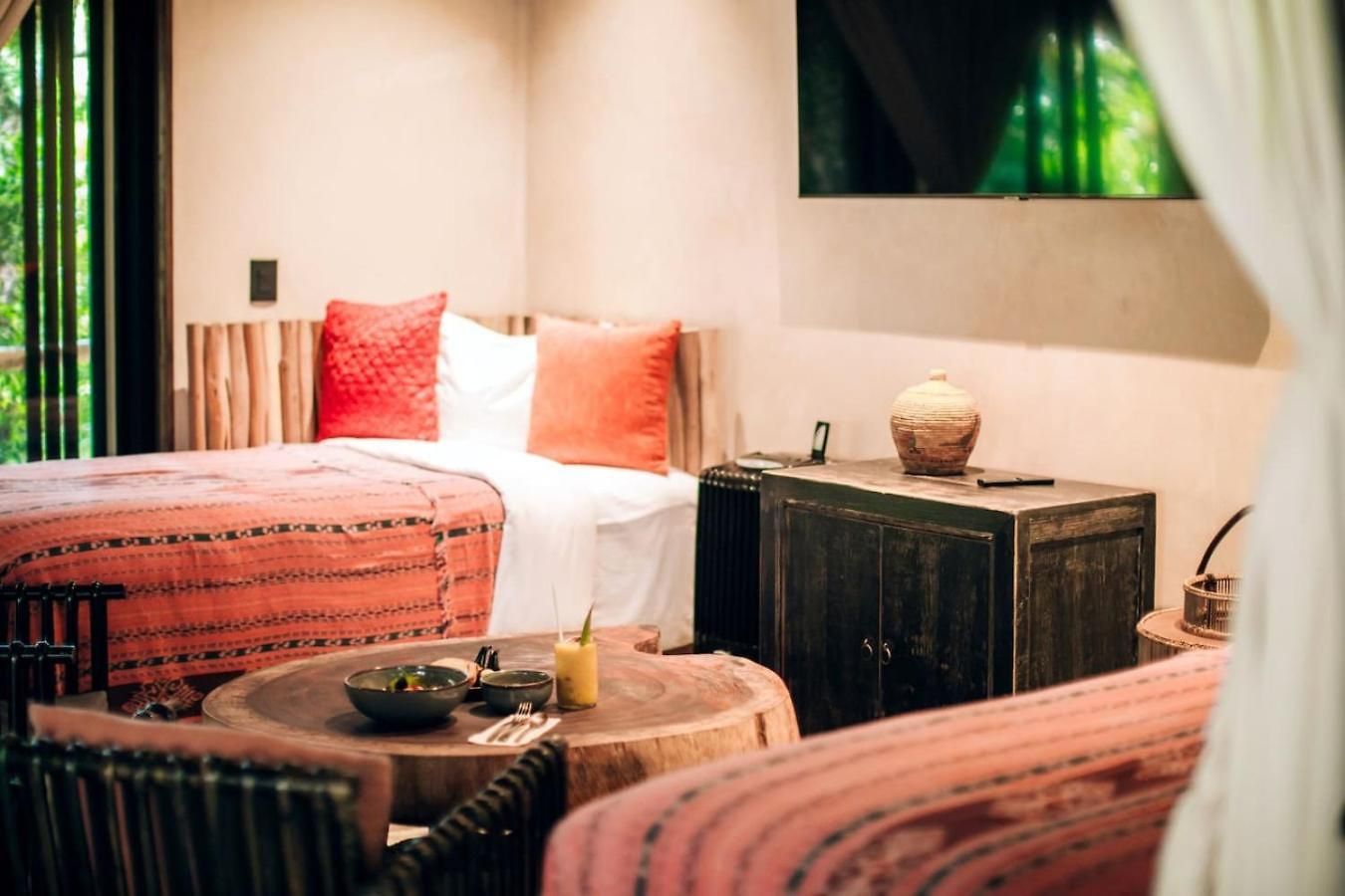 Jungle Sanctuary Wellness Retreat W Pool Bar Holiday home