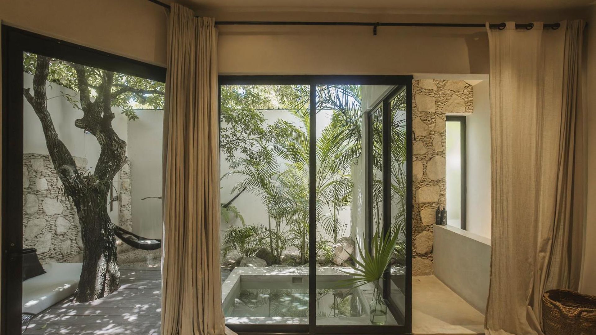 16tulum Luxury Private