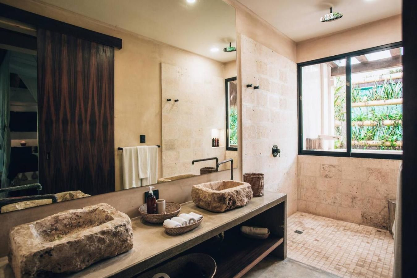 Jungle Sanctuary Wellness Retreat W Pool Bar