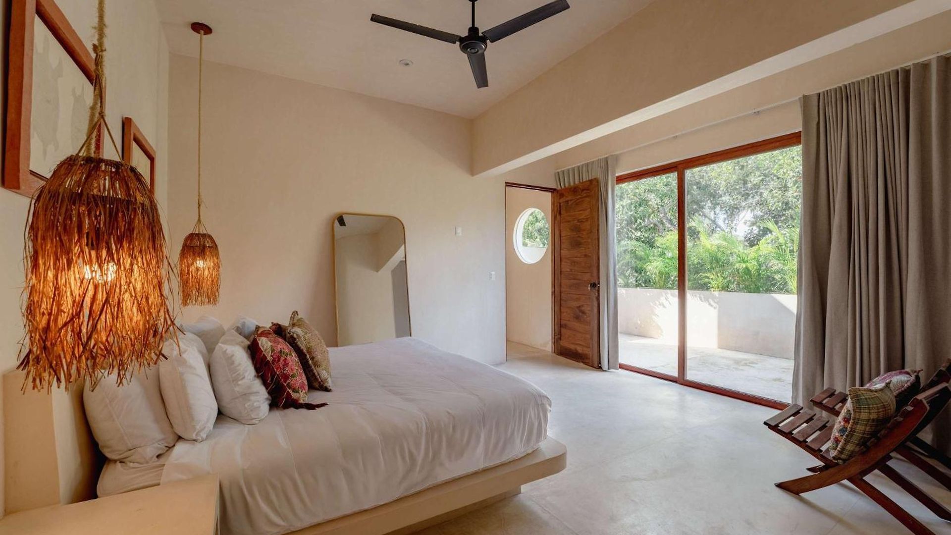 Villa Chic 4br With Private Pool In Holistika *