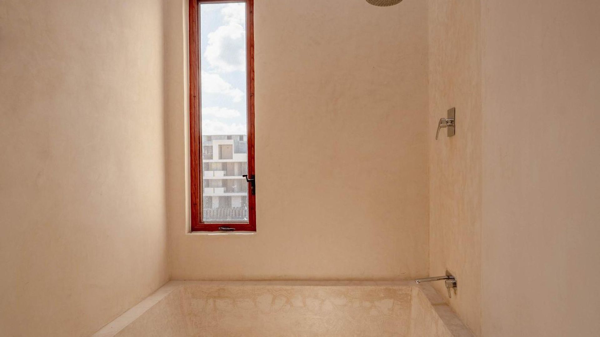 Chic 4br With Private Pool In Holistika Villa *