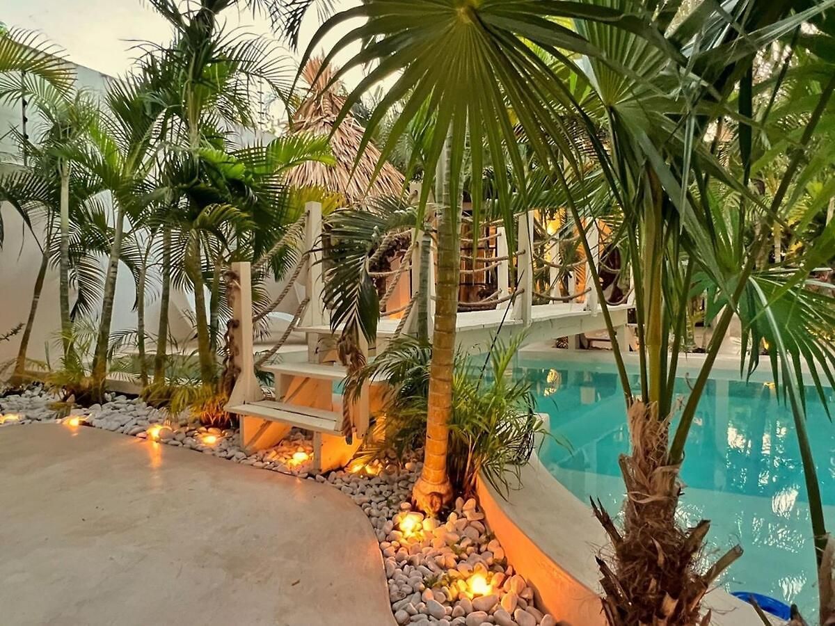 Villa Oasis Heated Private Pool Daily Housekeeping Prime Location