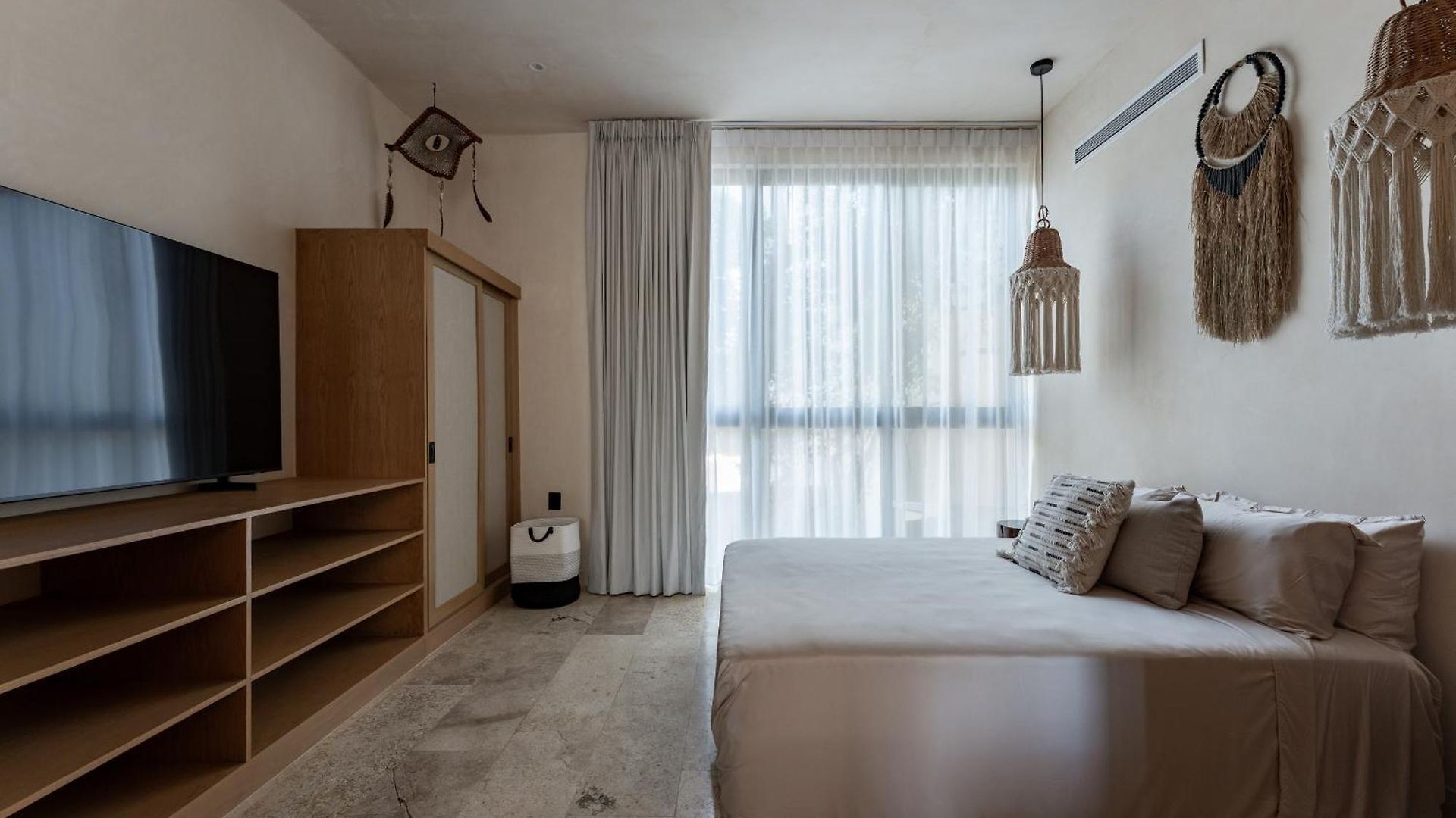 Oniric Apartahotel