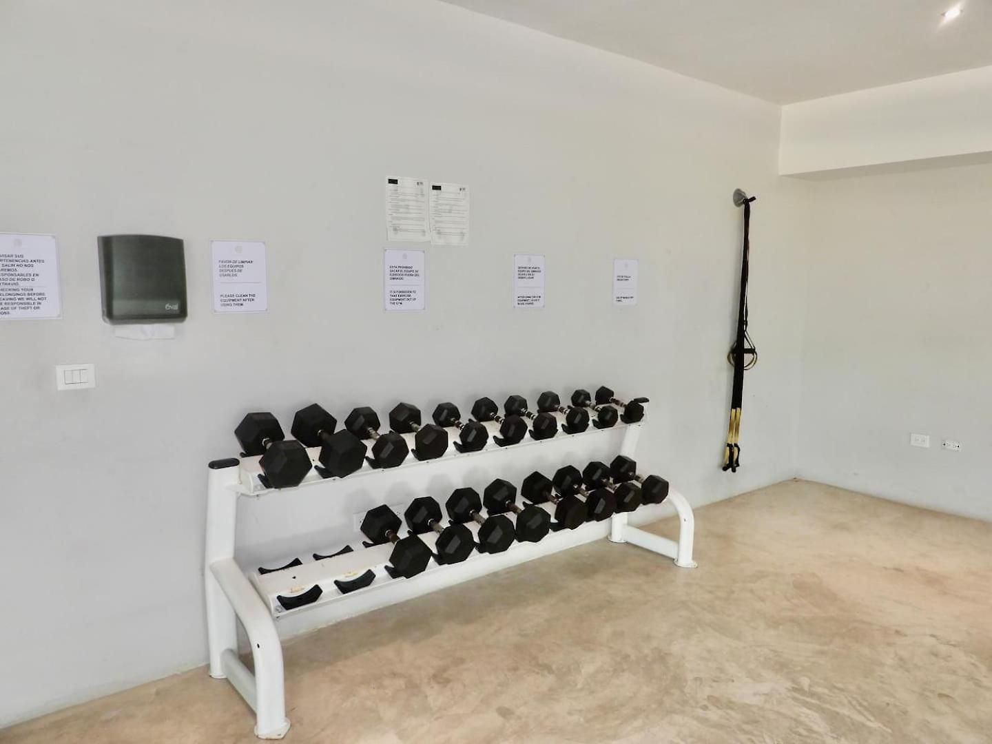 King En Coba Pool, Gym & Garden