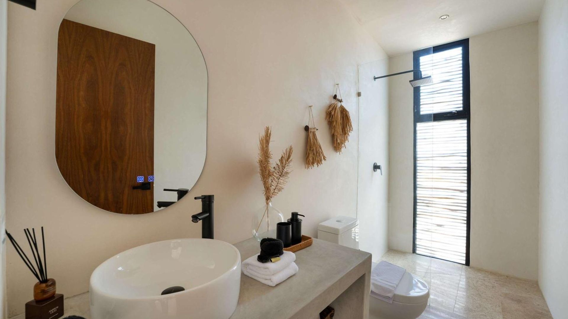 Villa Seremonia 6br Multi-villa Combo With Pool & Jacuzzi