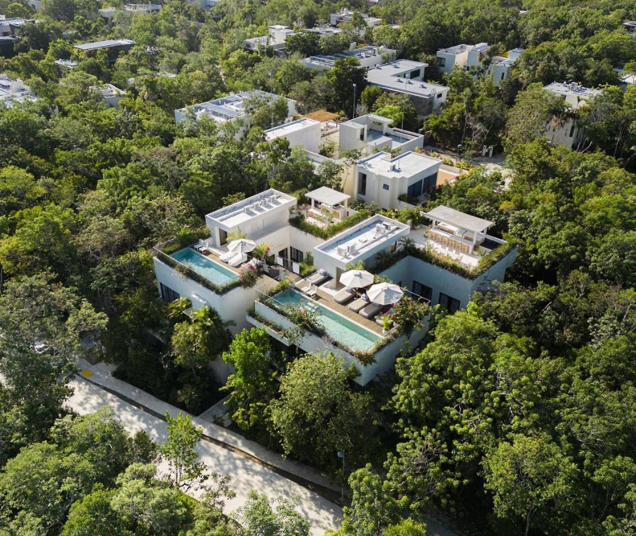 Villa The Grand Compound